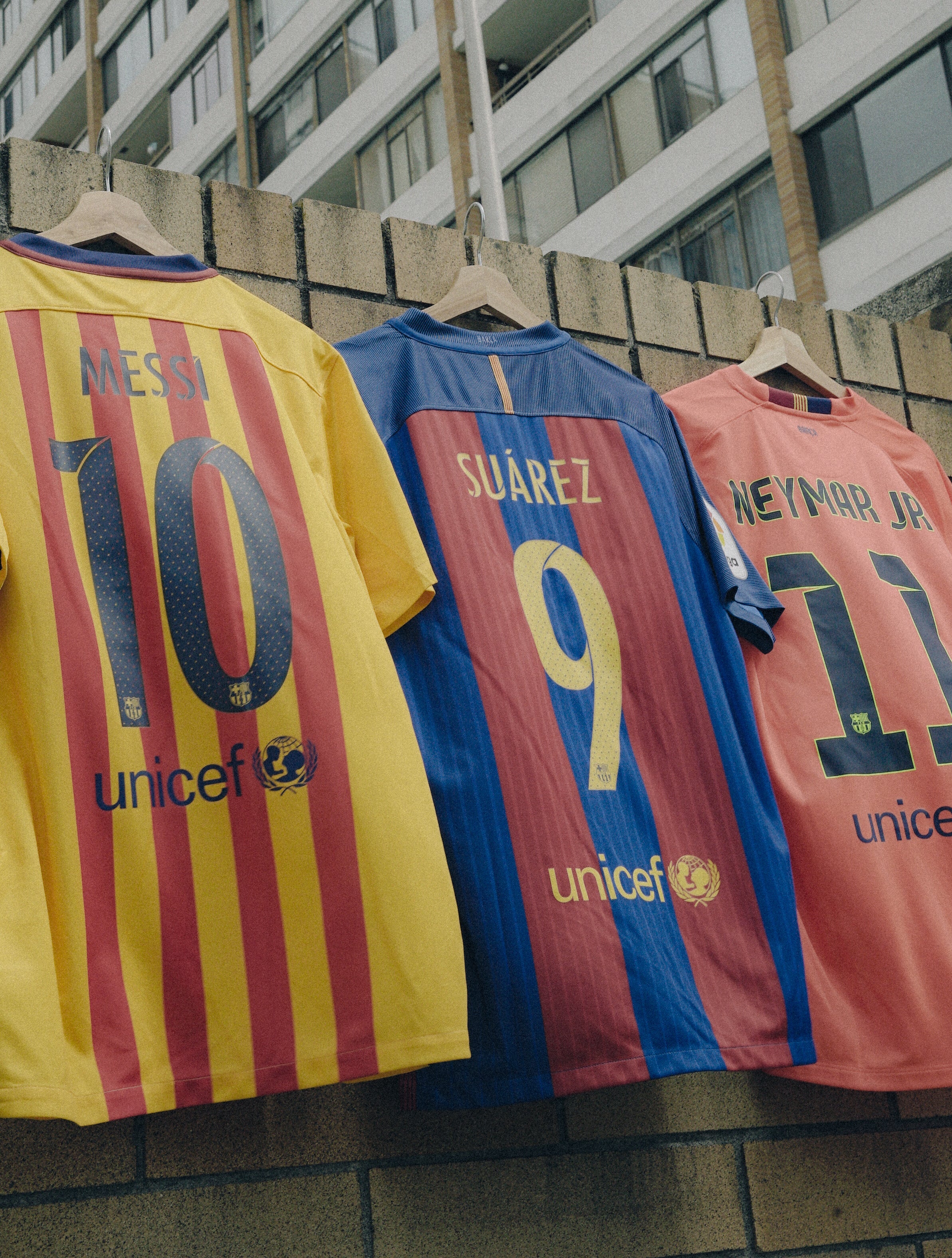 Vintage Football Kits: From the Pitch to the Streets