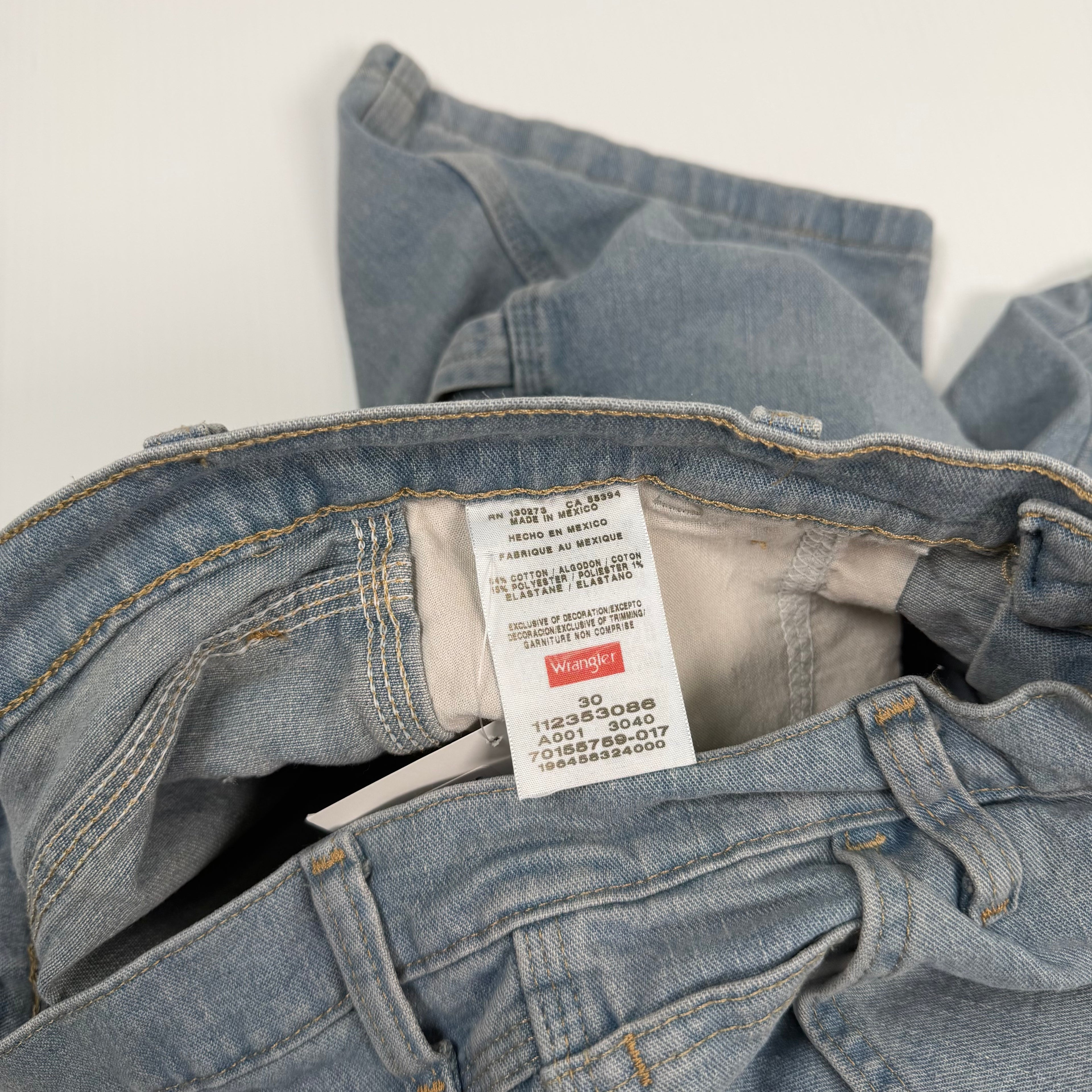 Vintage Wrangler Light Wash Denim Carpenter Shorts 30