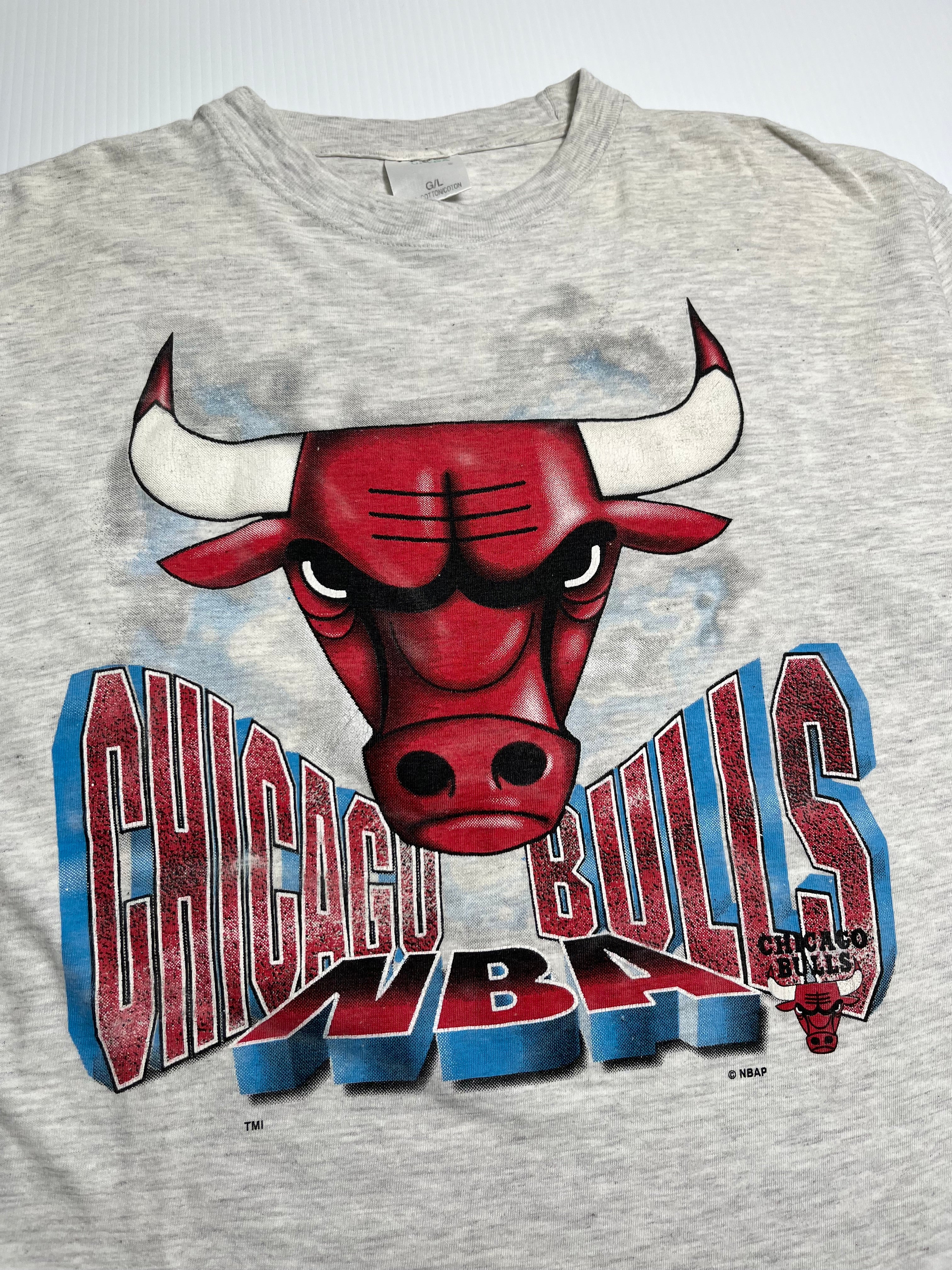 90s Chicago Bulls NBA Graphic Tee L