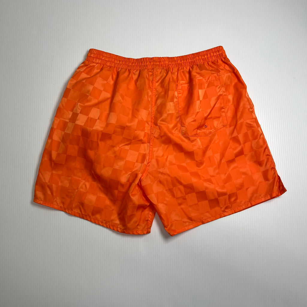 Vintage Umbro Checkered Athletic Shorts L