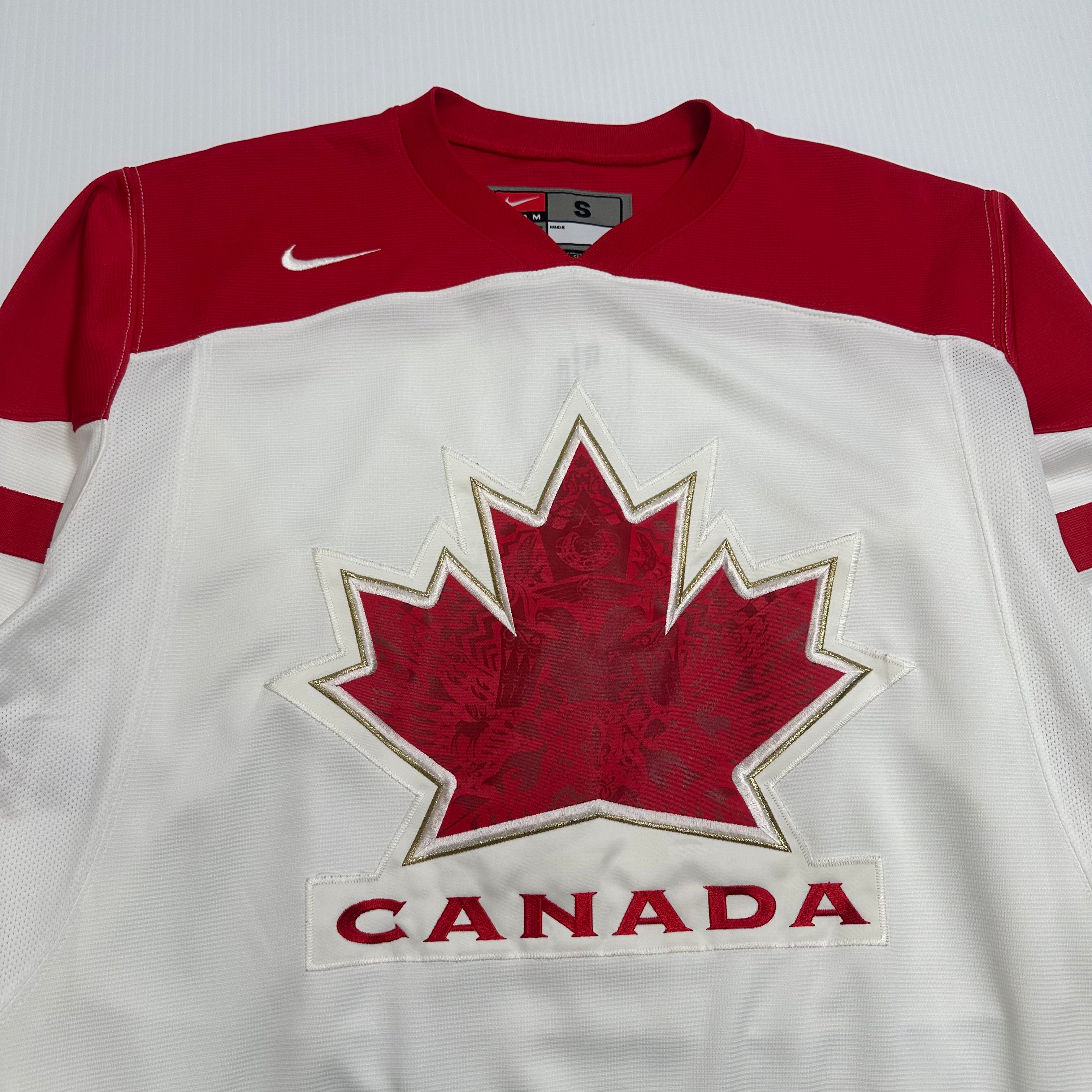 2010 Olympics Nike Team Canada Hockey Jersey S