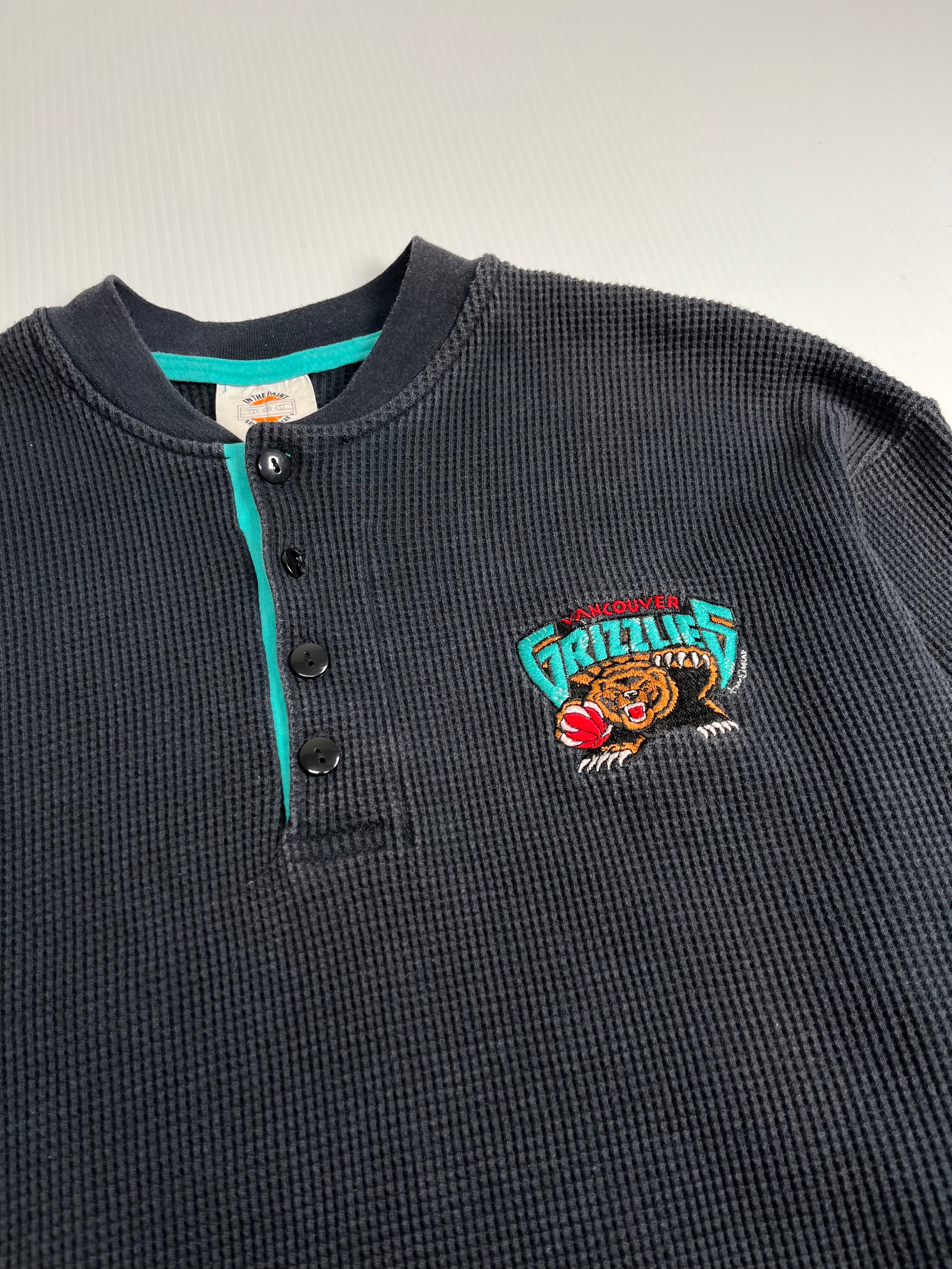 Vintage Vancouver Grizzlies Thermal Henley XL