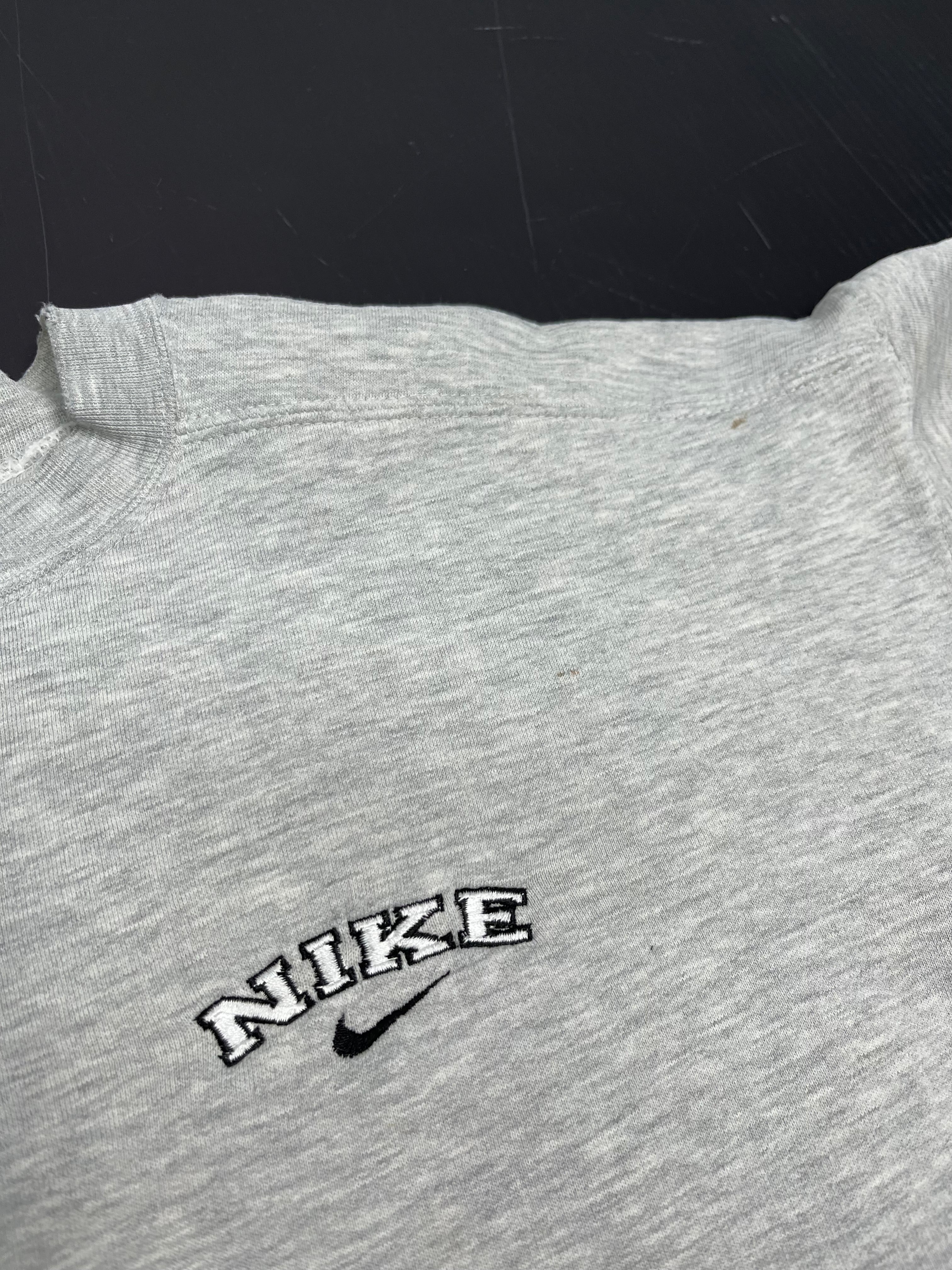 90s Nike Grey Spellout Crewneck L