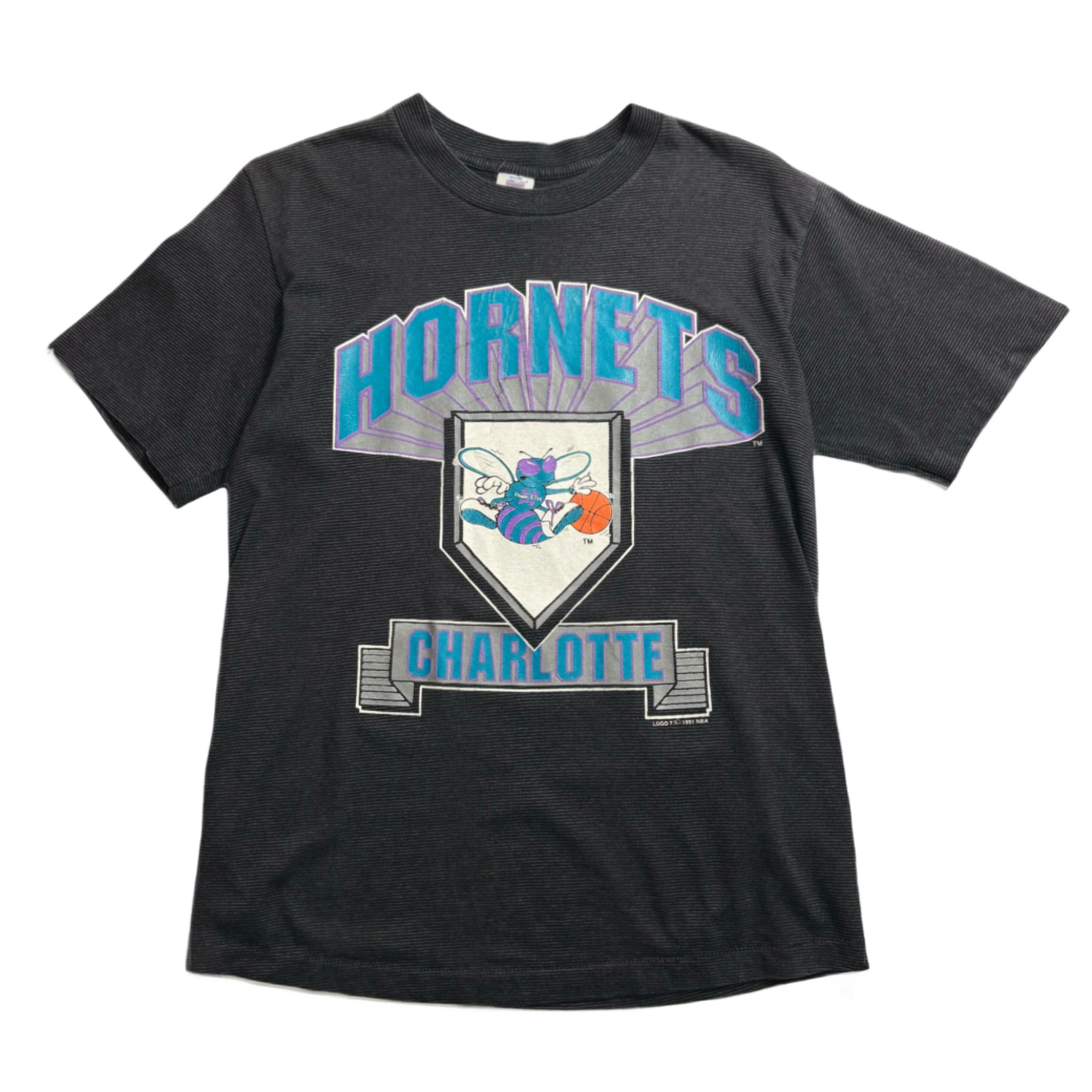 1991 Charlotte Hornets Logo 7 Striped Tee M