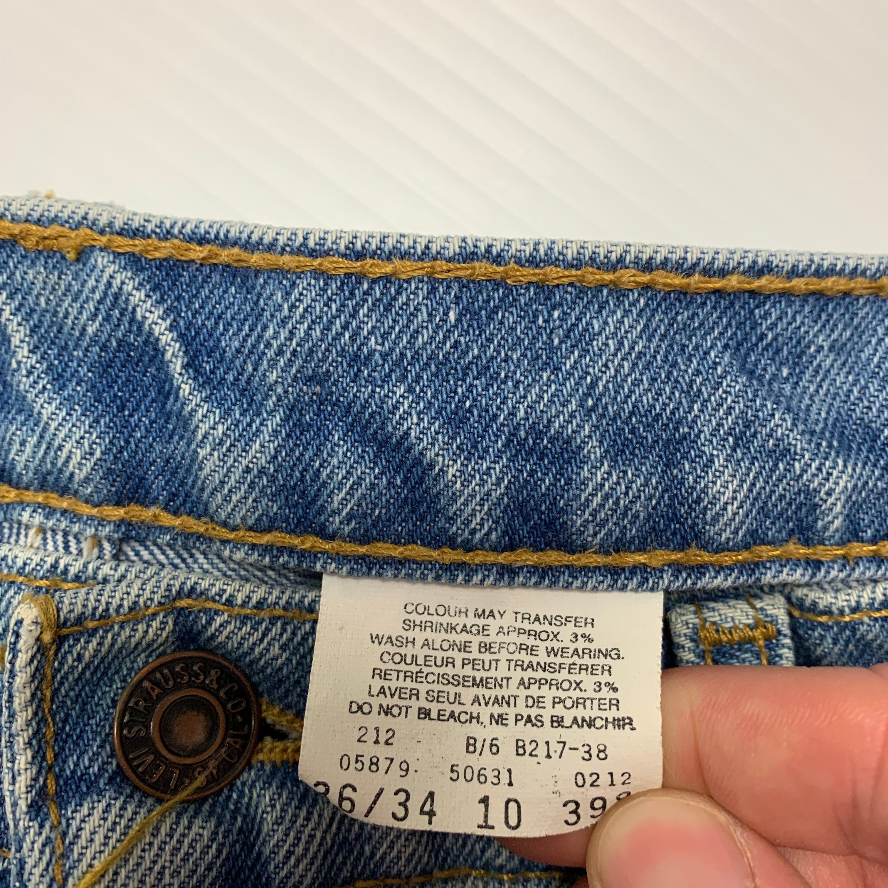 Vintage Light Wash Levi’s 619 34x28