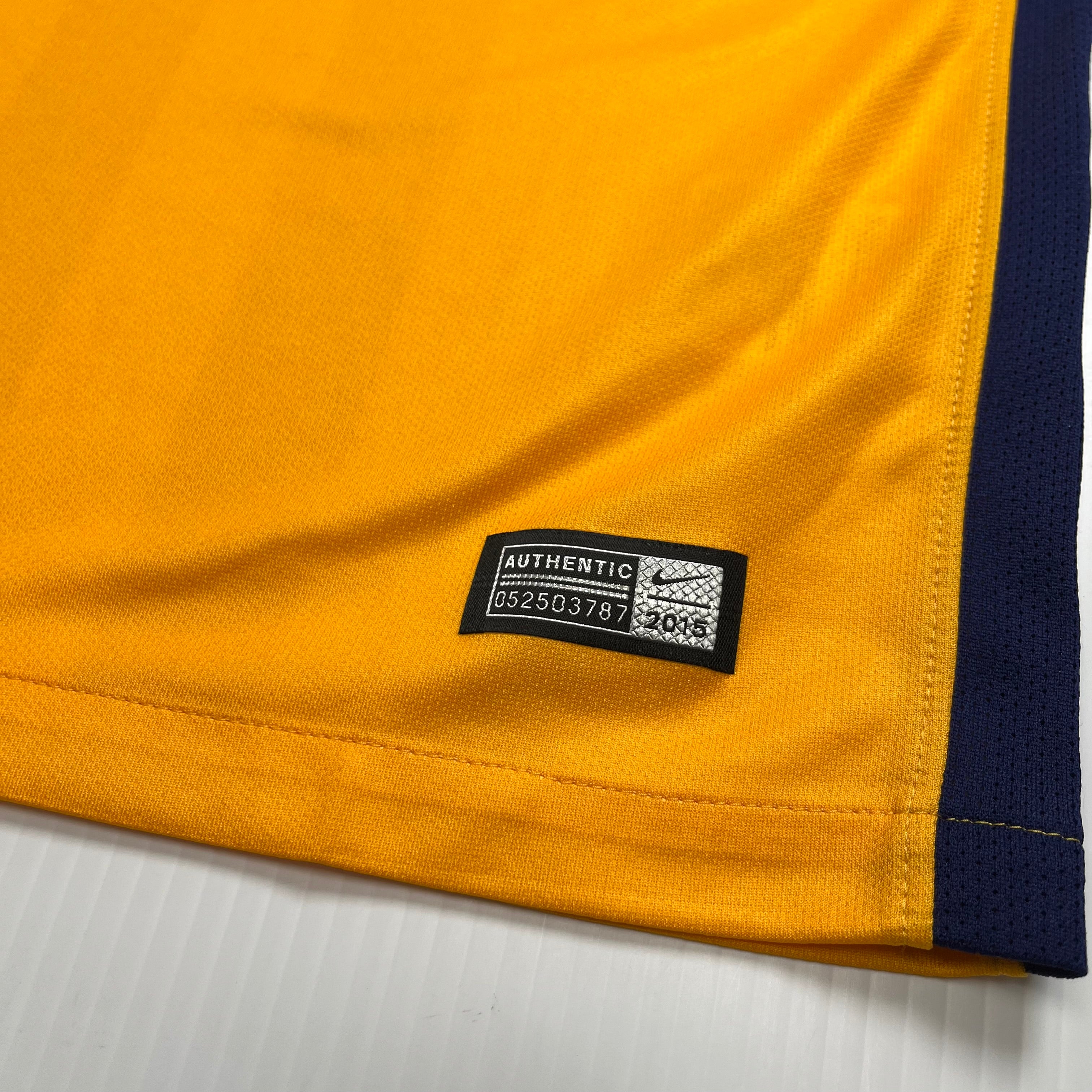 2015-16 Nike Barcelona Messi Away Kit M