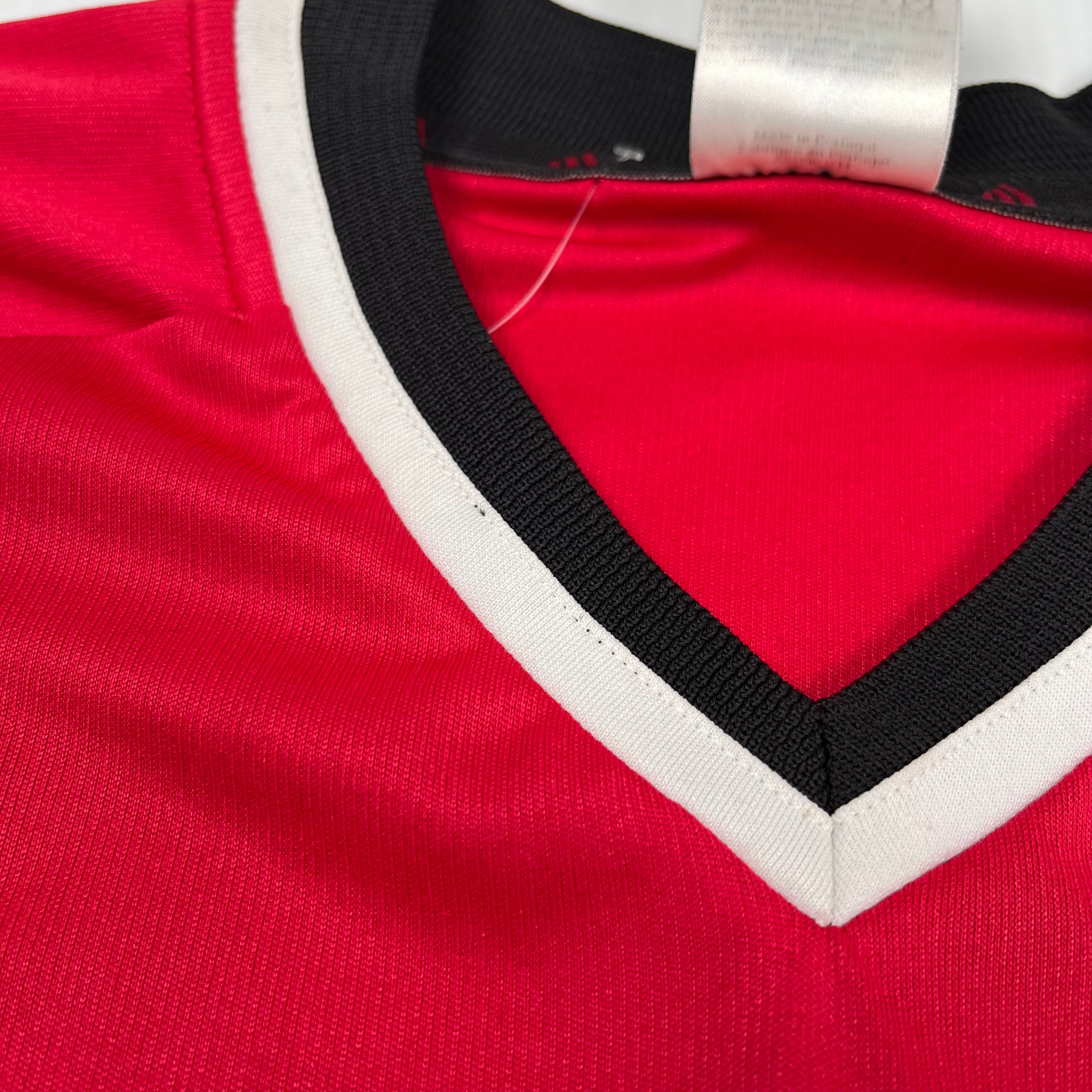 2001-02 Adidas VfB Stuttgart Away Kit S