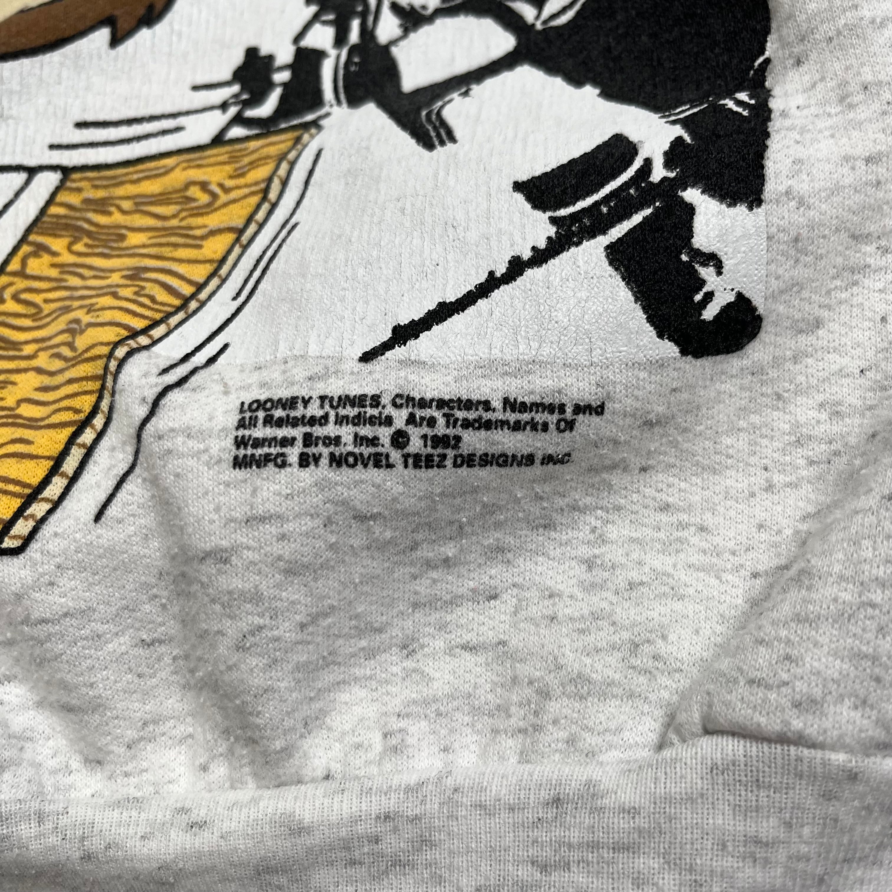 1992 Looney Tunes Taz San Jose Sharks Crewneck M