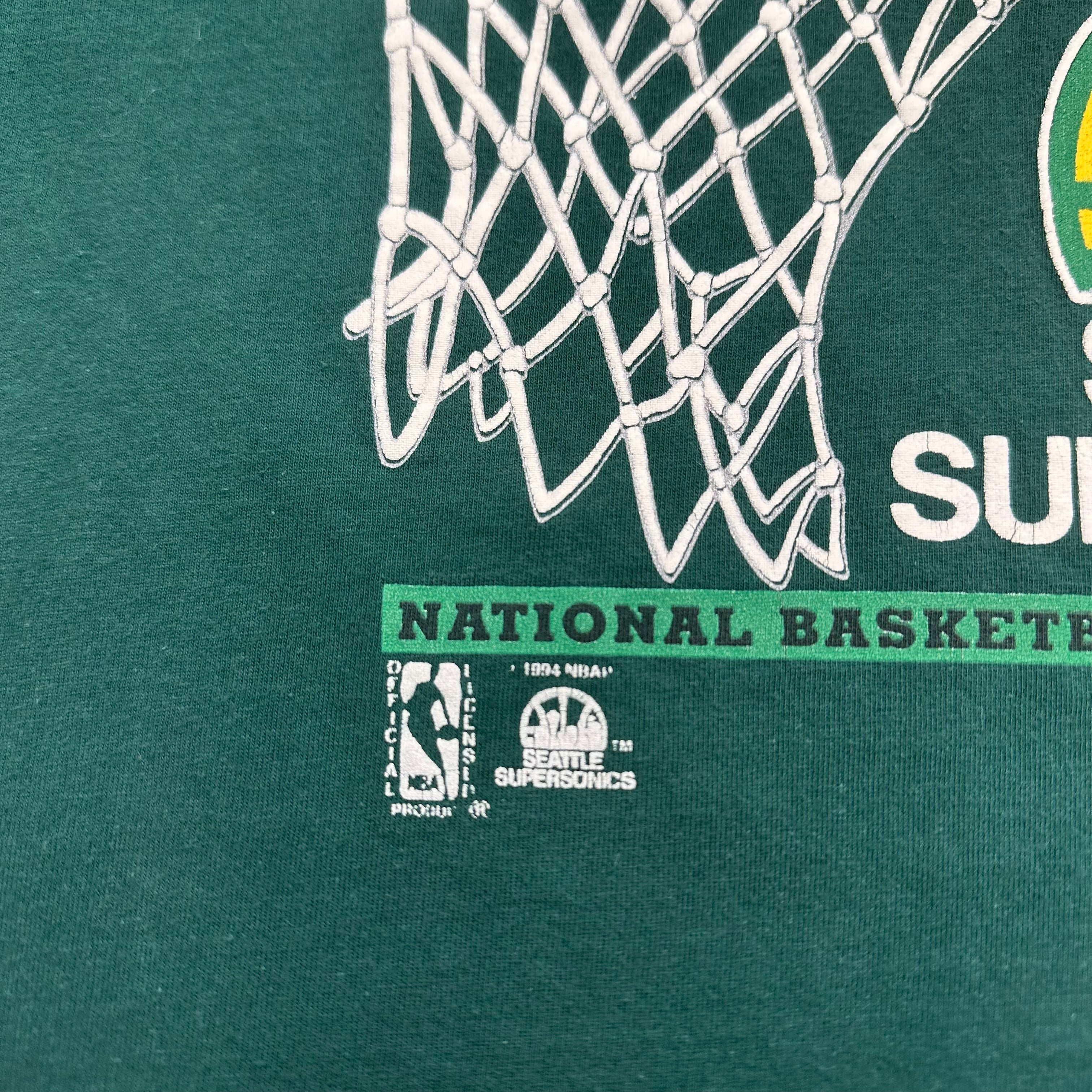 1994 Seattle Supersonics NBA Graphic Tee L