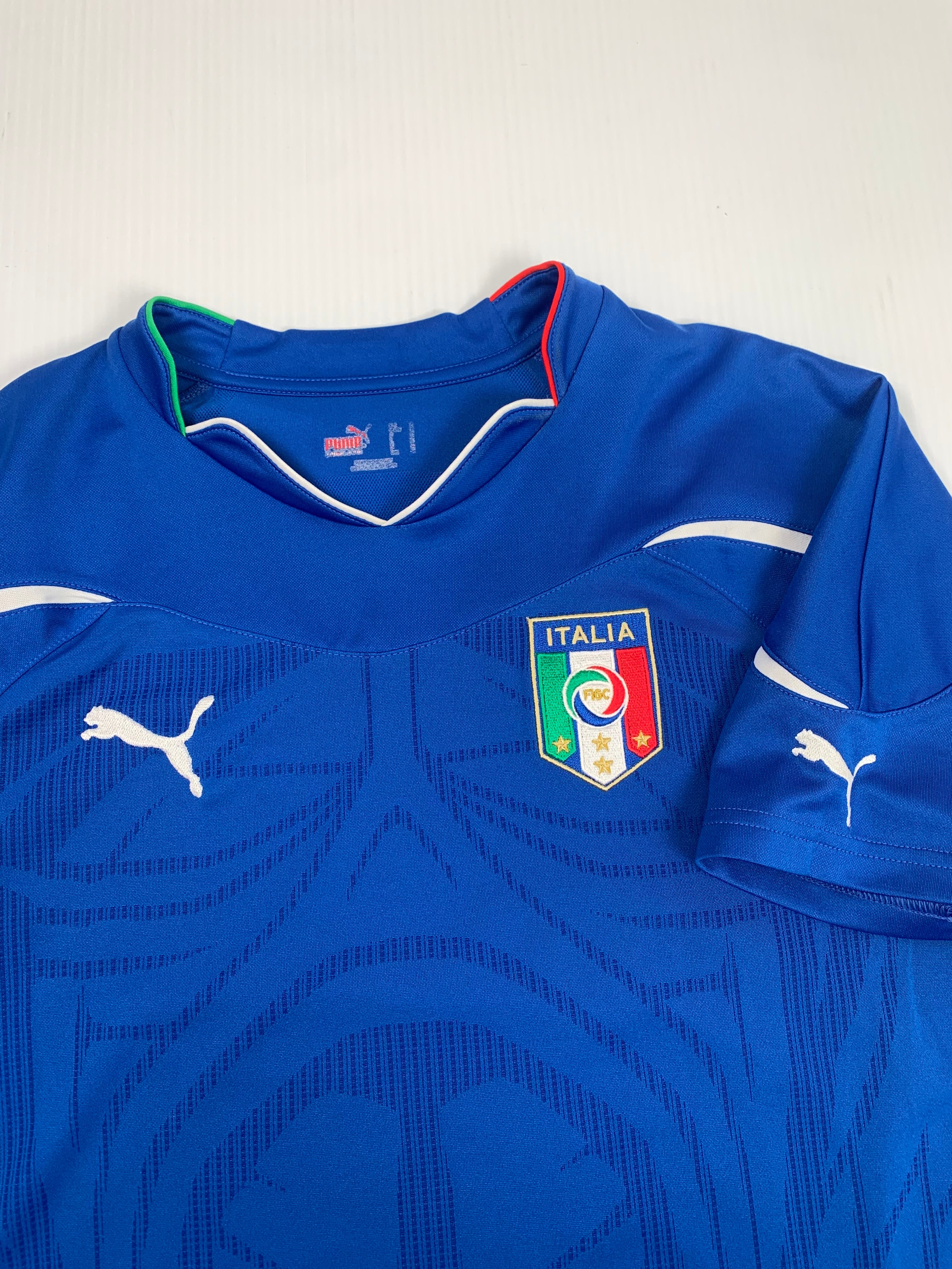 2010-11 Puma Italy Home Kit L
