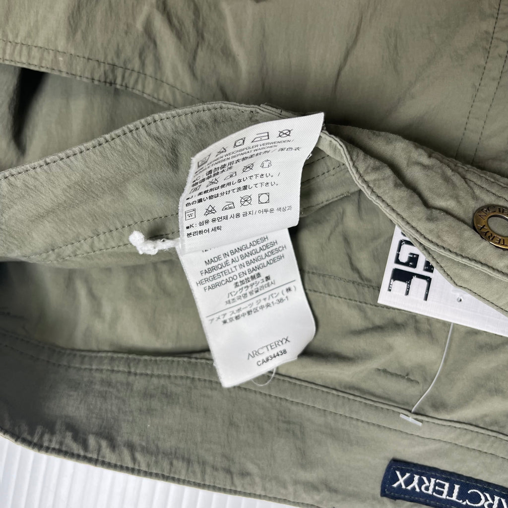 Arc'teryx Cargo Light Shorts 32