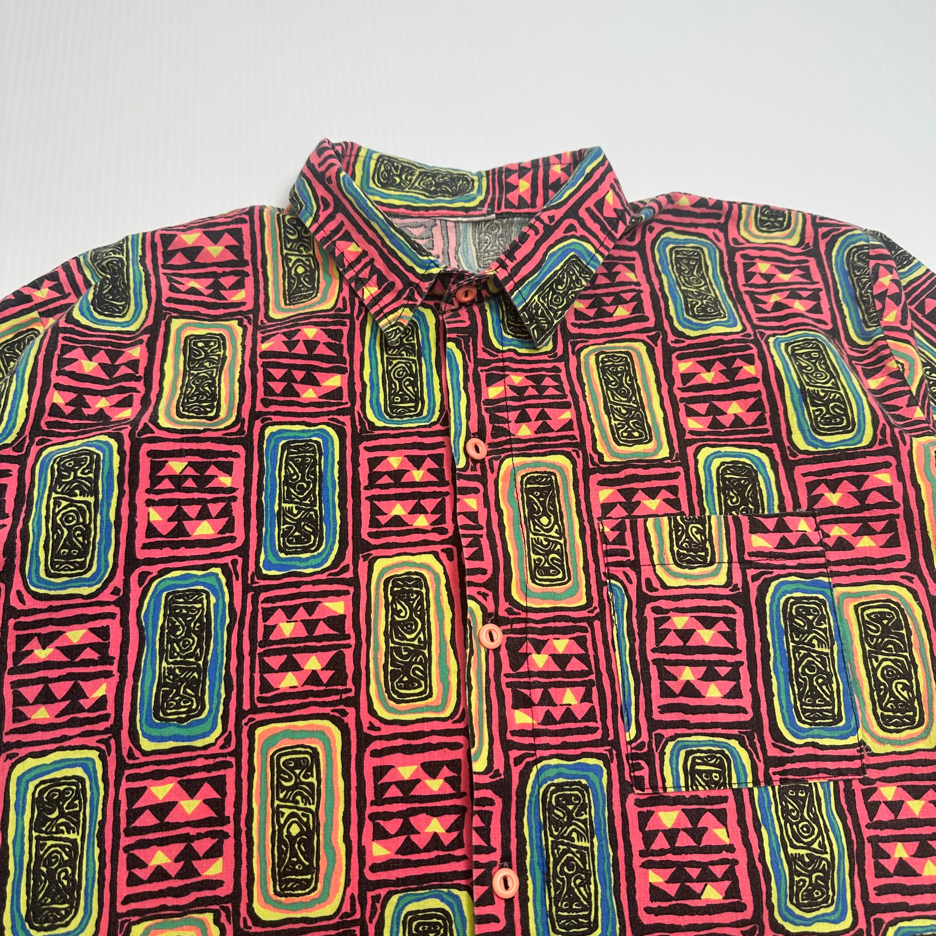 Vintage Abstract Pattern Short Sleeve Button Up Shirt XL