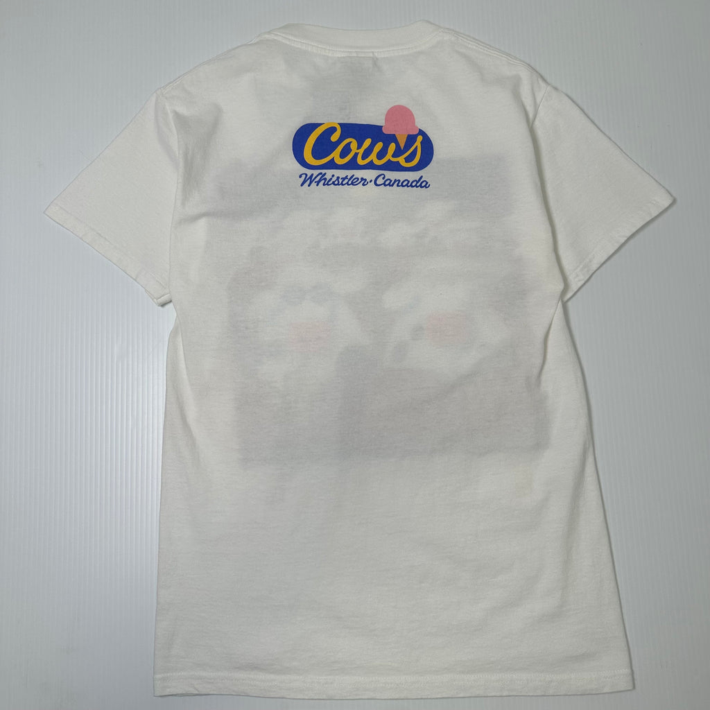 Vintage Cows Movie Theatre Graphic Tee S