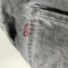 Load image into Gallery viewer, Stussy x Levi&#39;s Embossed Pattern Denim 38
