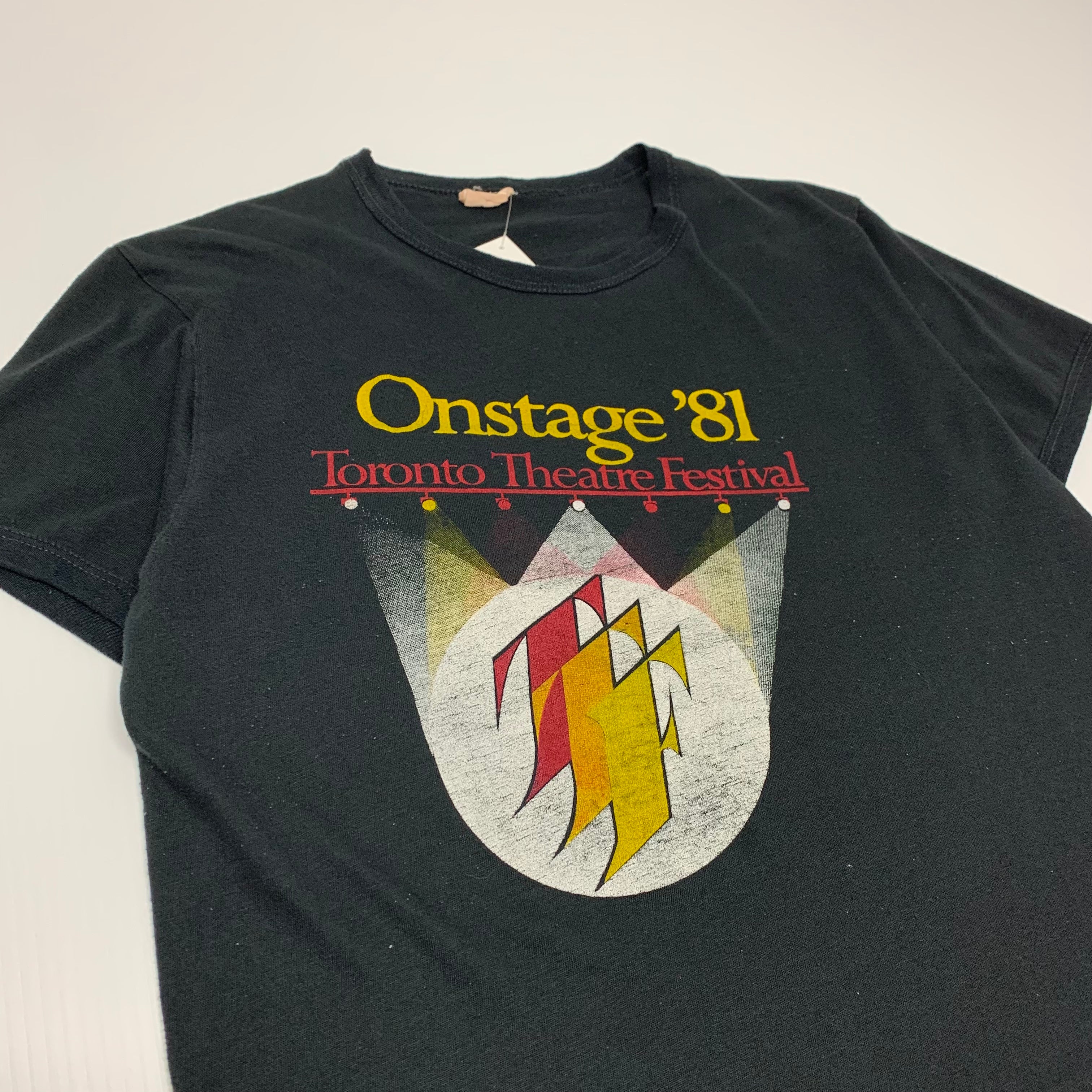 81’ Toronto Theatre Tee L