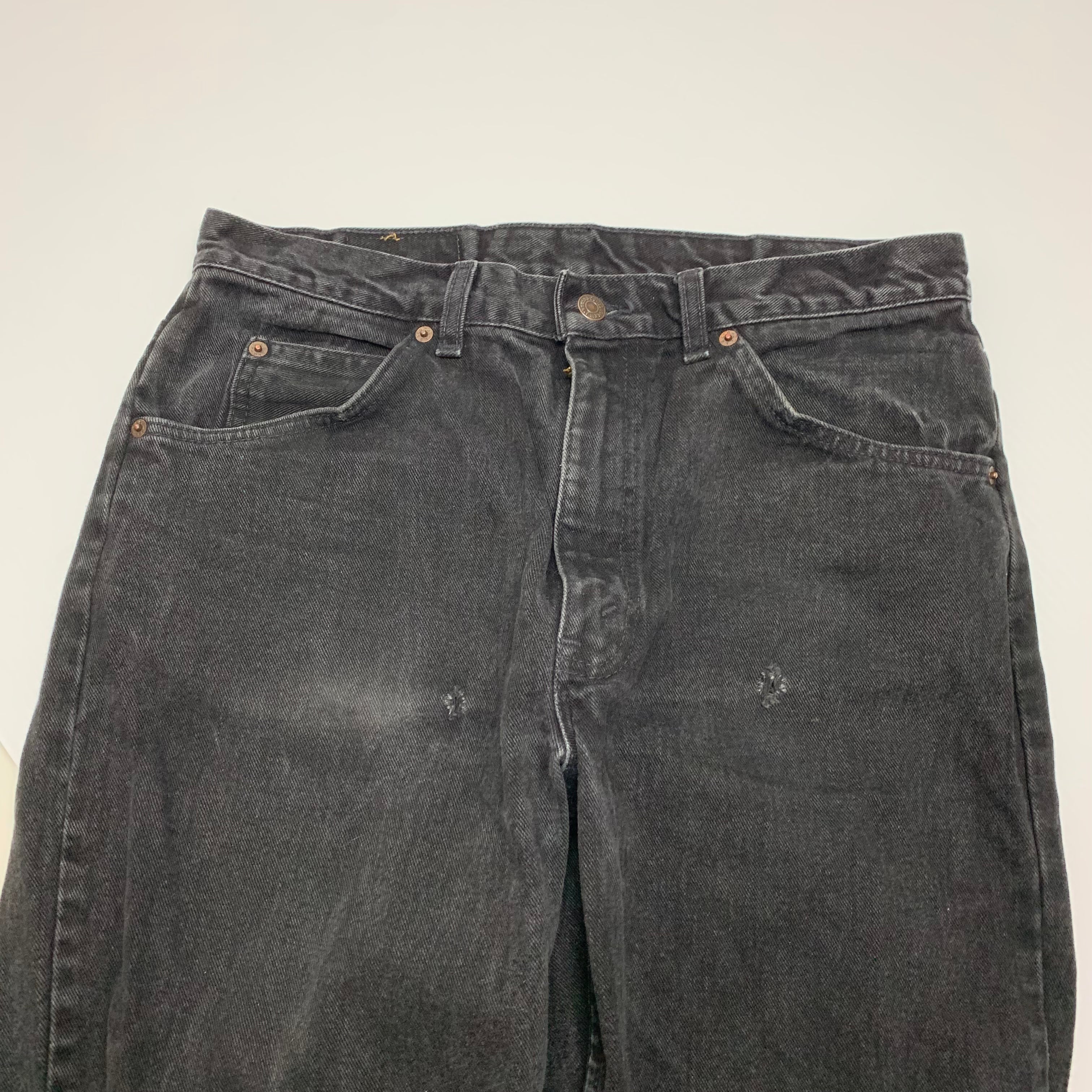 Vintage Black Levi’s Orange Tab 506 33x26