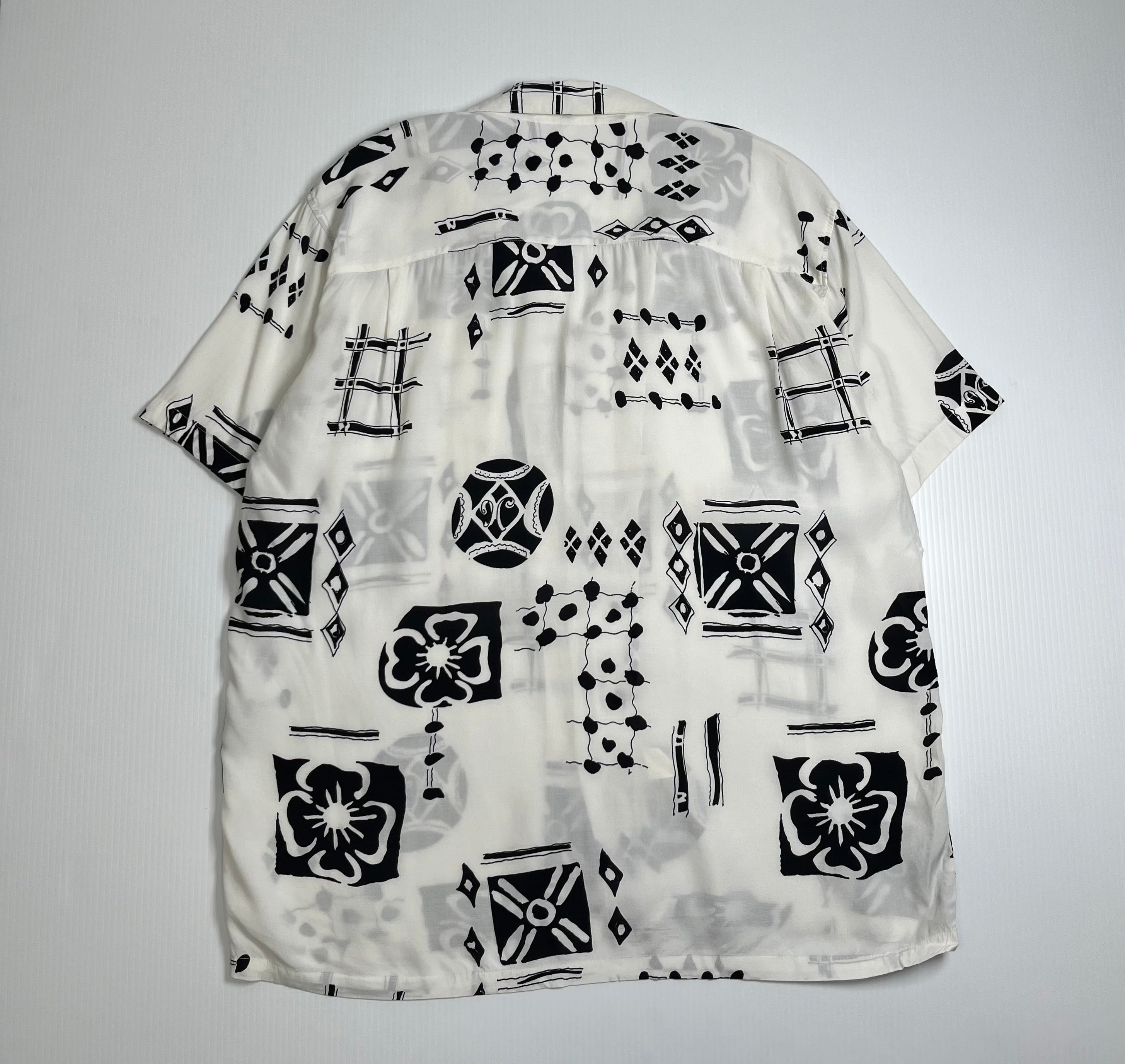 Vintage Cristobal Balenciaga Floral Short Sleeve Button Up XL