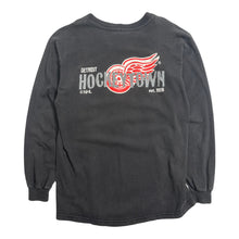 Load image into Gallery viewer, 1996 Detroit Red Wings I Want Stanley Longsleeve Shirt M
