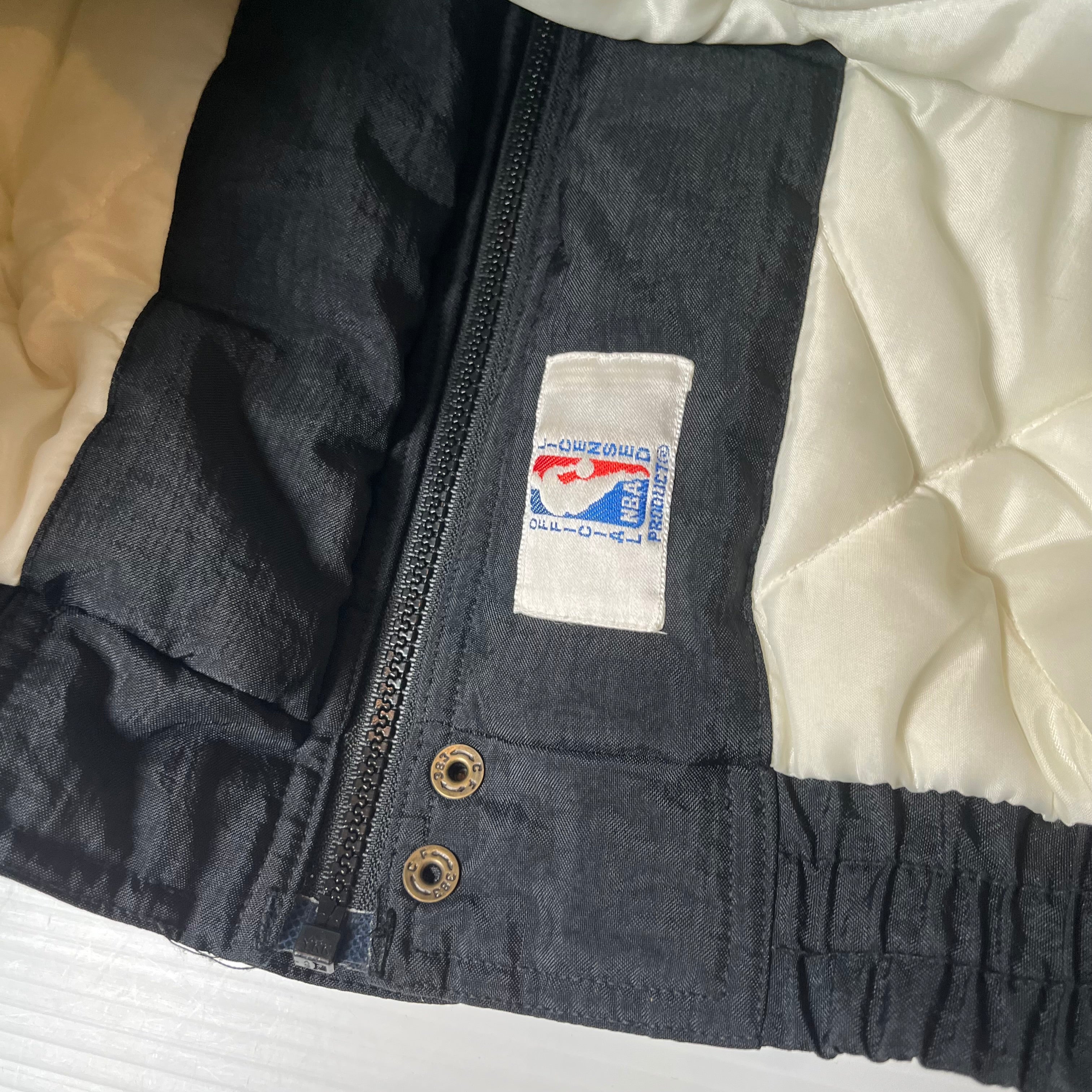 Vintage Apex Toronto Raptors NBA Puffer Jacket S