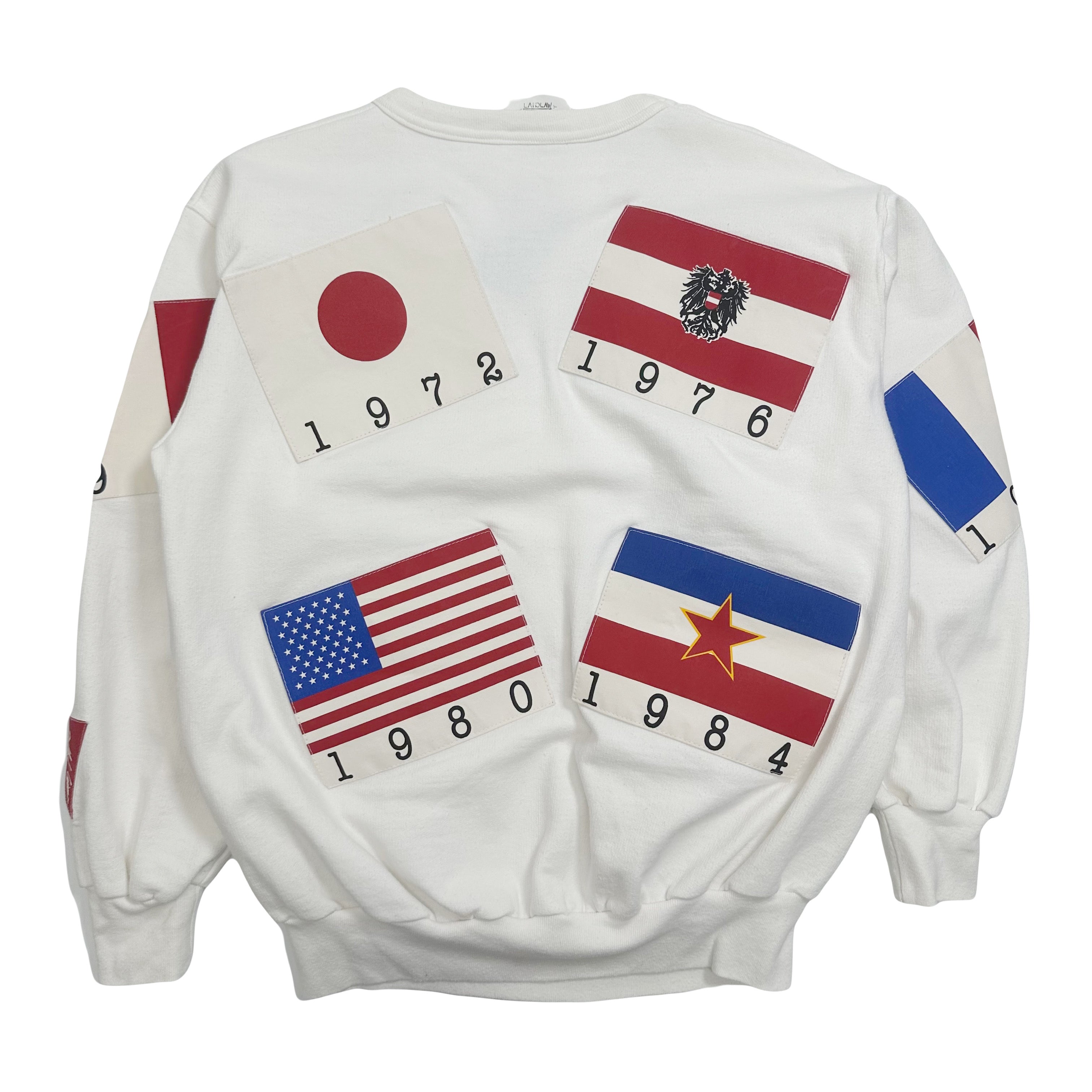 1988 World Flags Patch Crewneck M