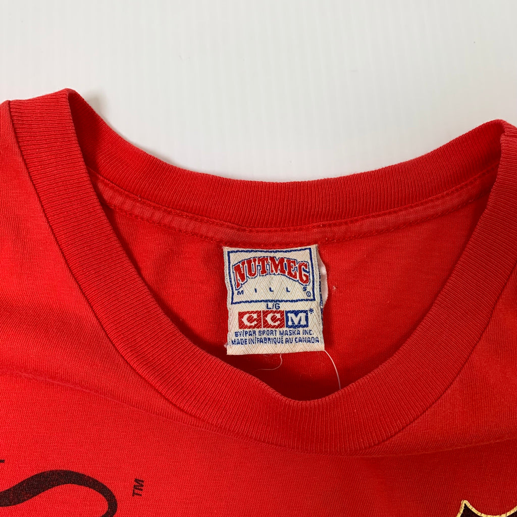 Vintage Nutmeg Ottawa Senators NHL Graphic Tee L