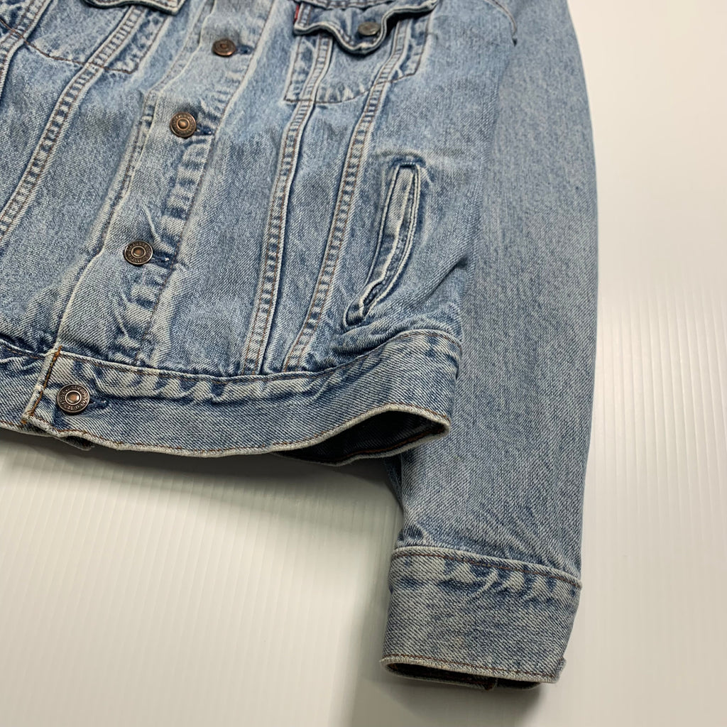 Vintage Light Wash Levi's Denim Jacket Women's XL