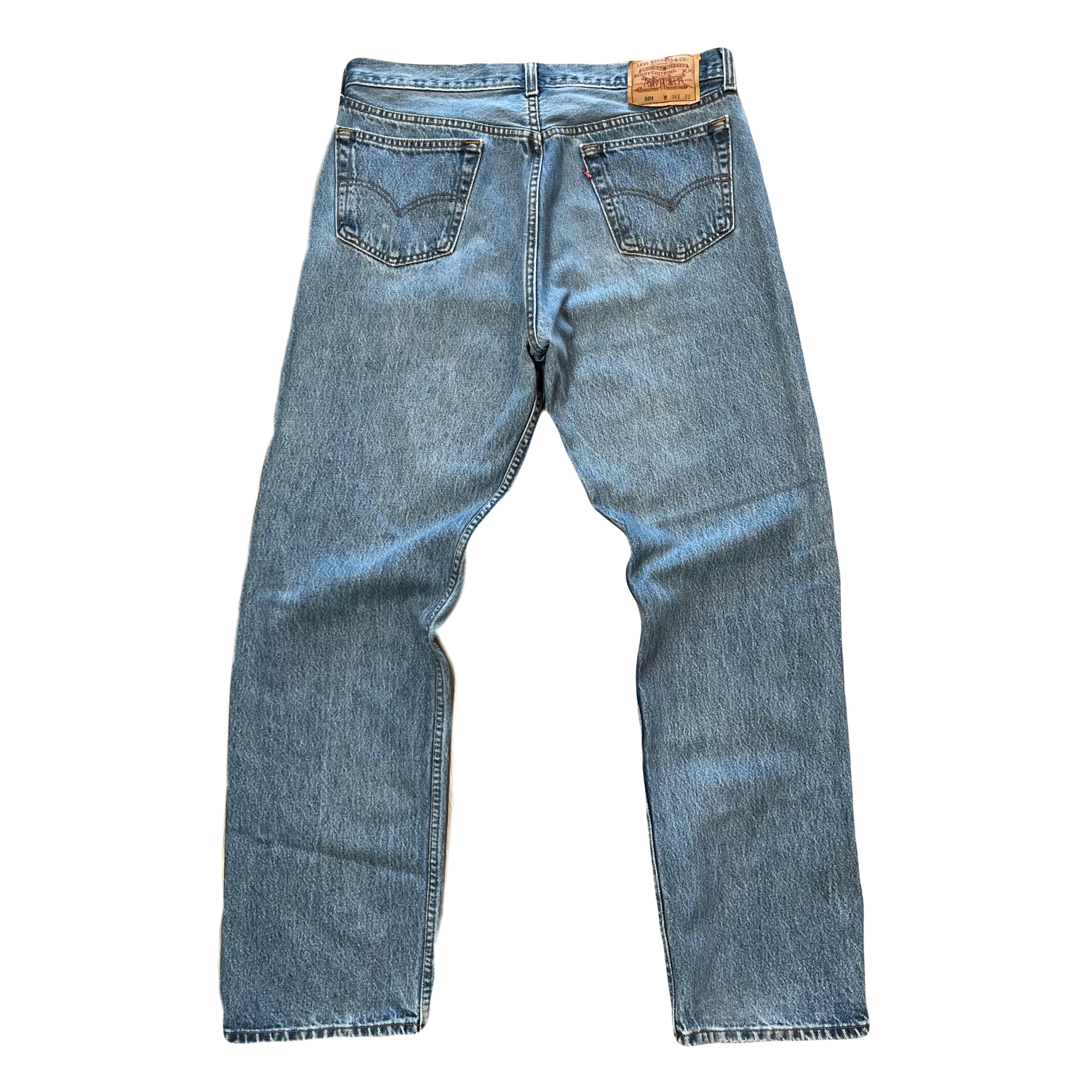 Vintage Levi's 501 Medium Wash Denim 34