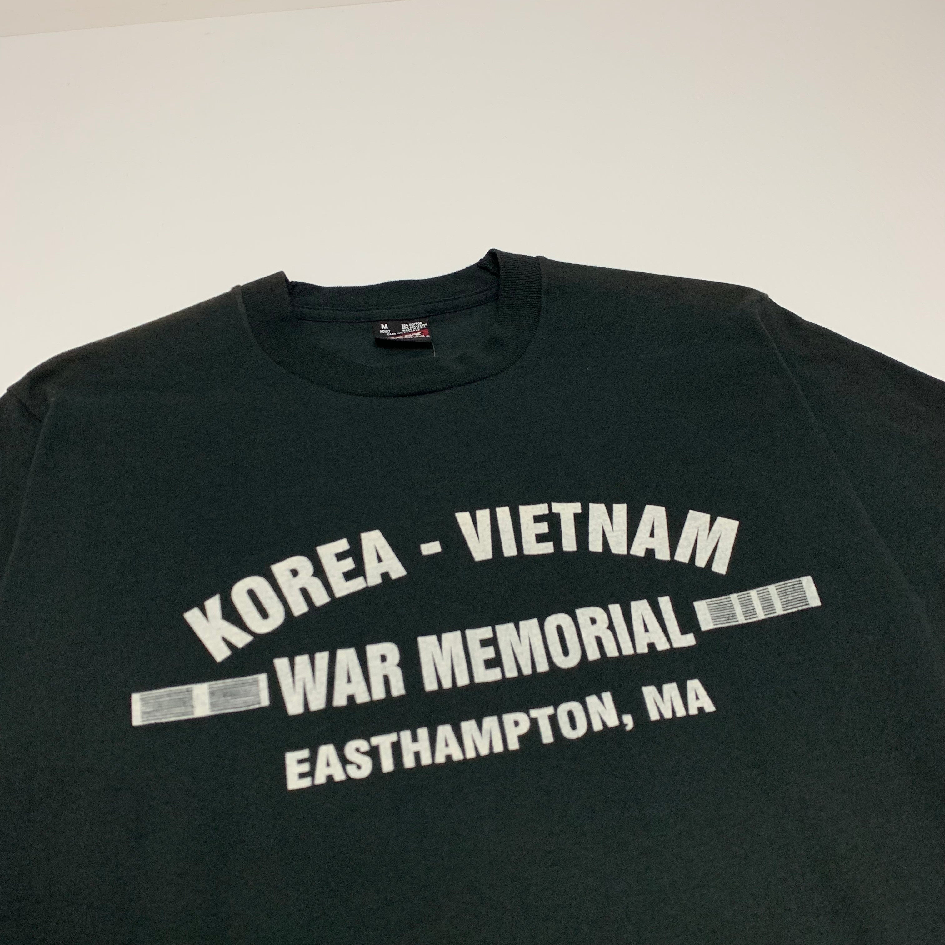 Vietnam Memorial Tee M