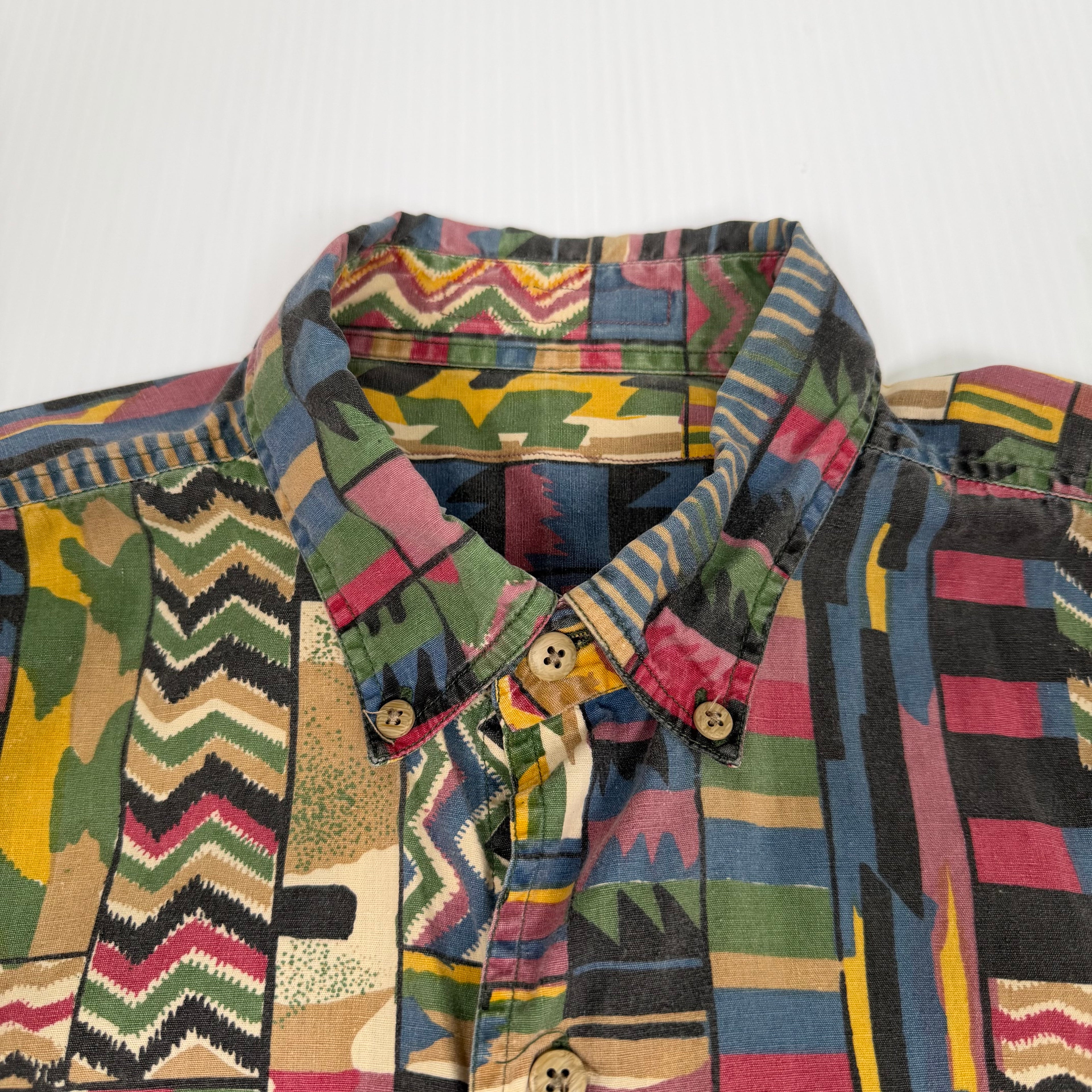 Vintage Abstract Pattern Short Sleeve Button Up Shirt XL