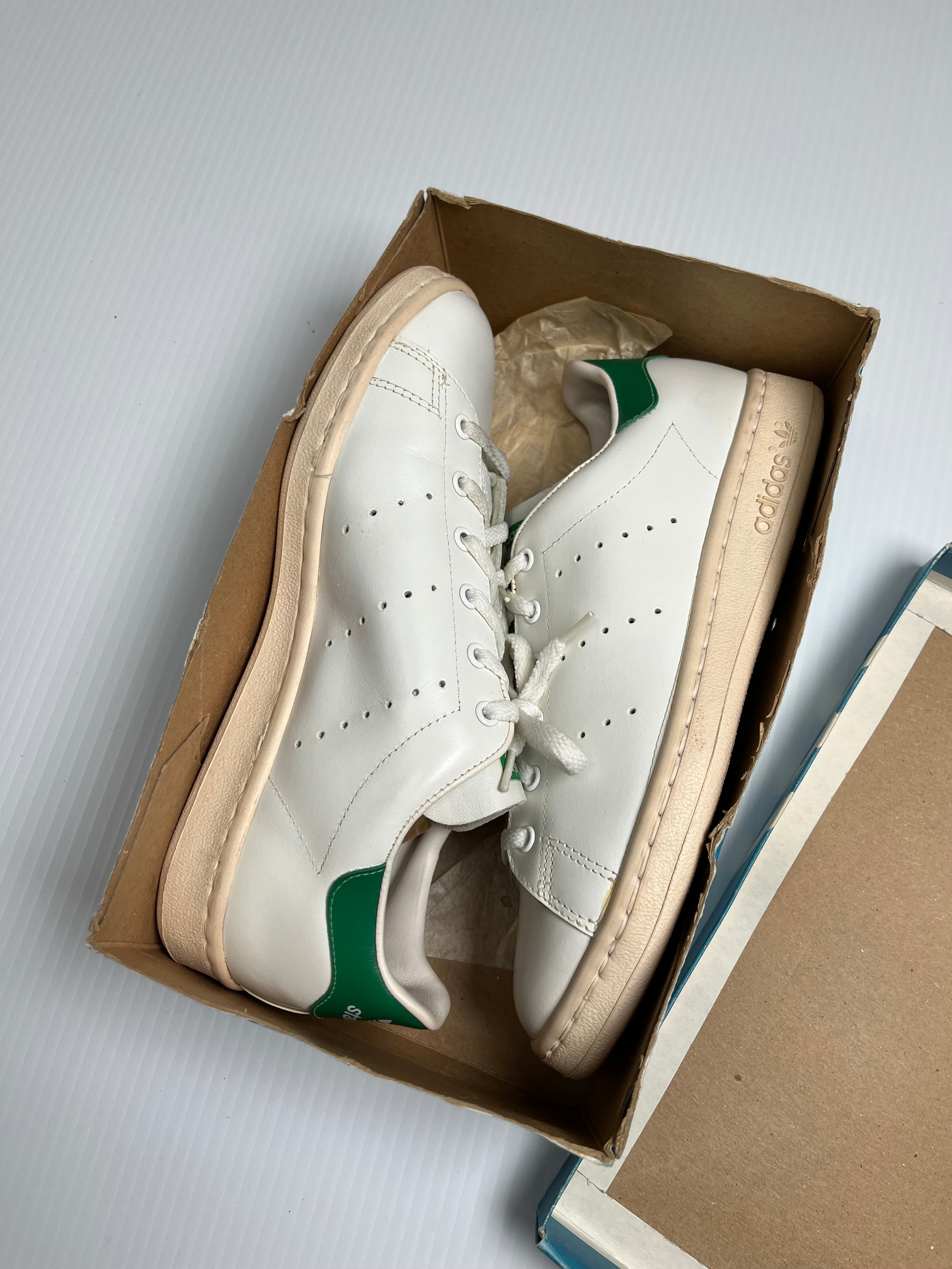 Vintage Adidas Stan Smith AF1028 Shoes With Box Size 6