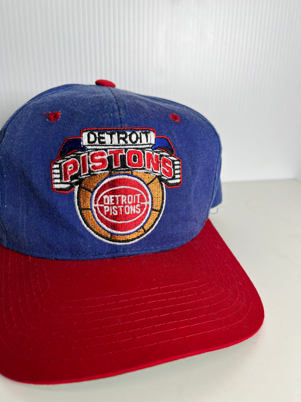 Vintage Starter Detroit Pistons Snapback Hat