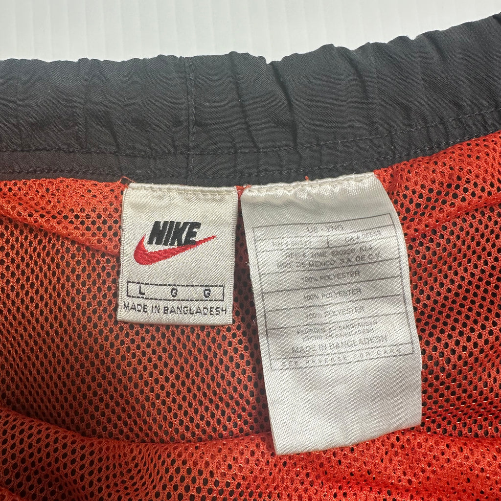 90s Nike Mini Swoosh Shorts L