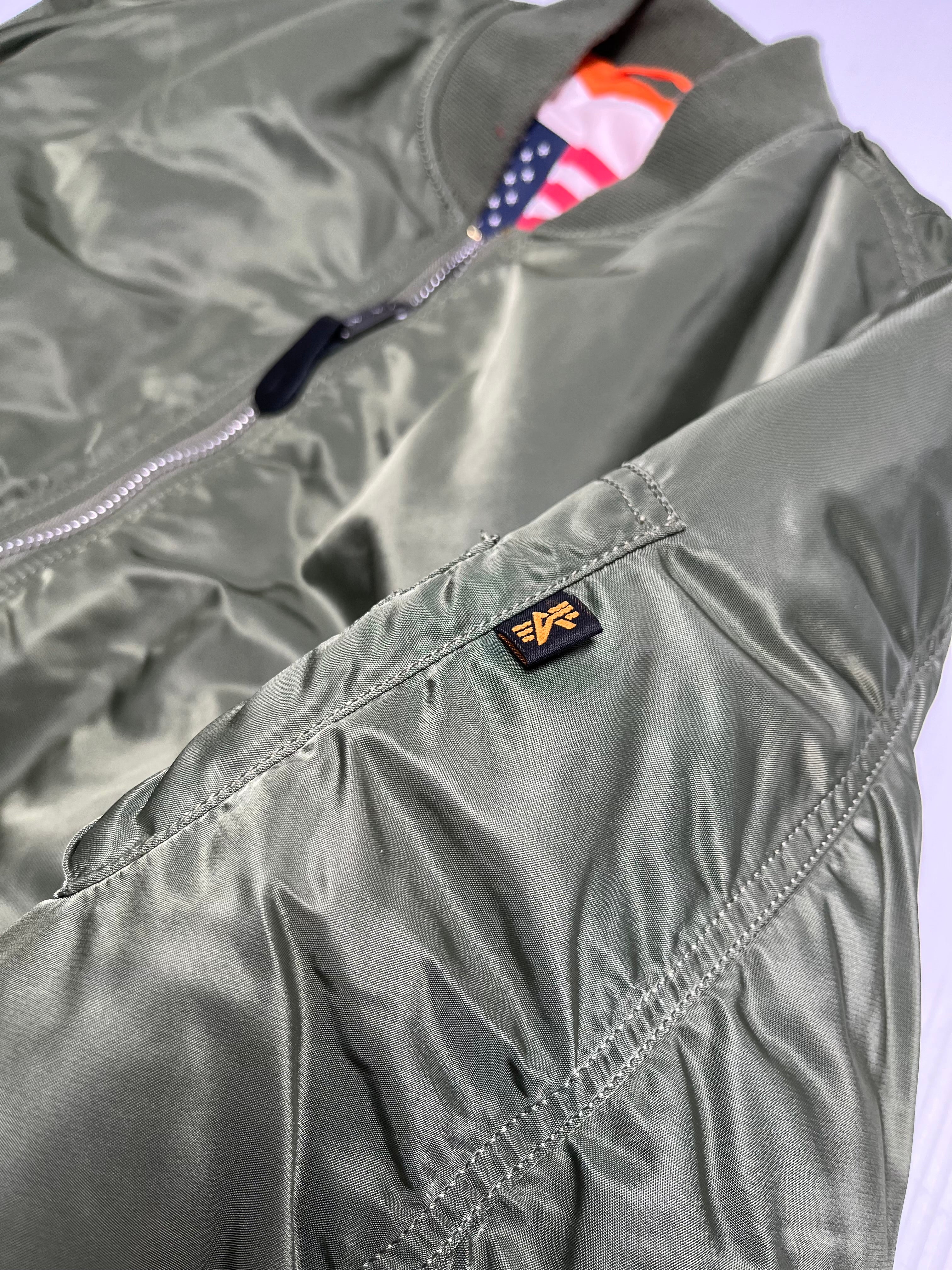 Alpha Industries MA-1 Bomber Jacket XL