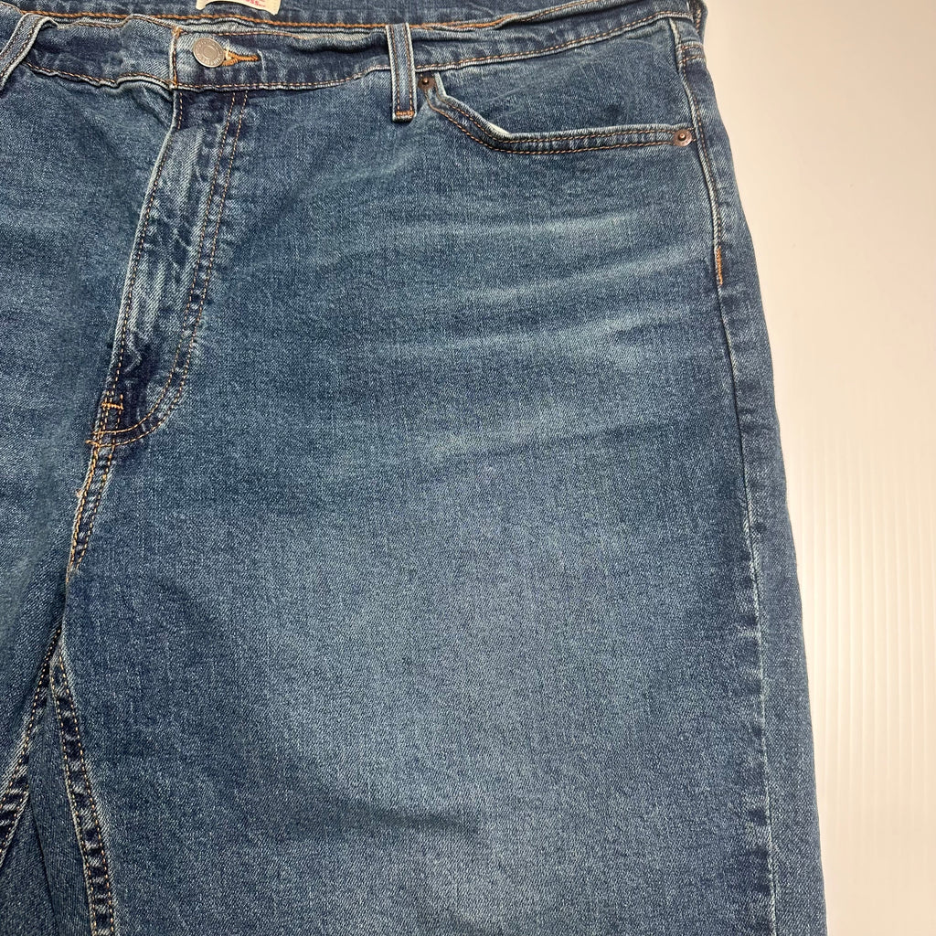 Levi's Medium Wash Baggy Denim Shorts 40