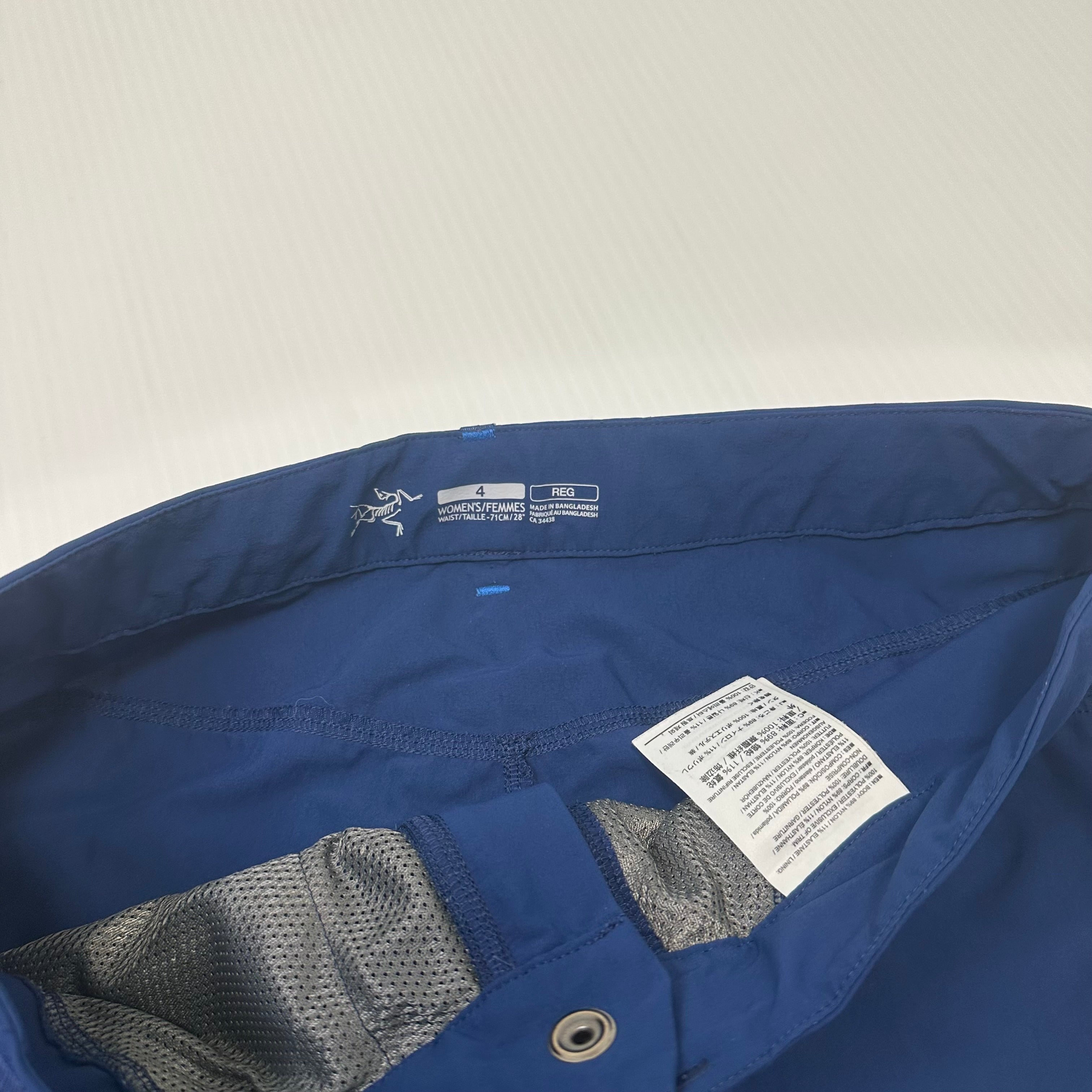 Arc'teryx Light Cargo Hiking Pants Women's 4