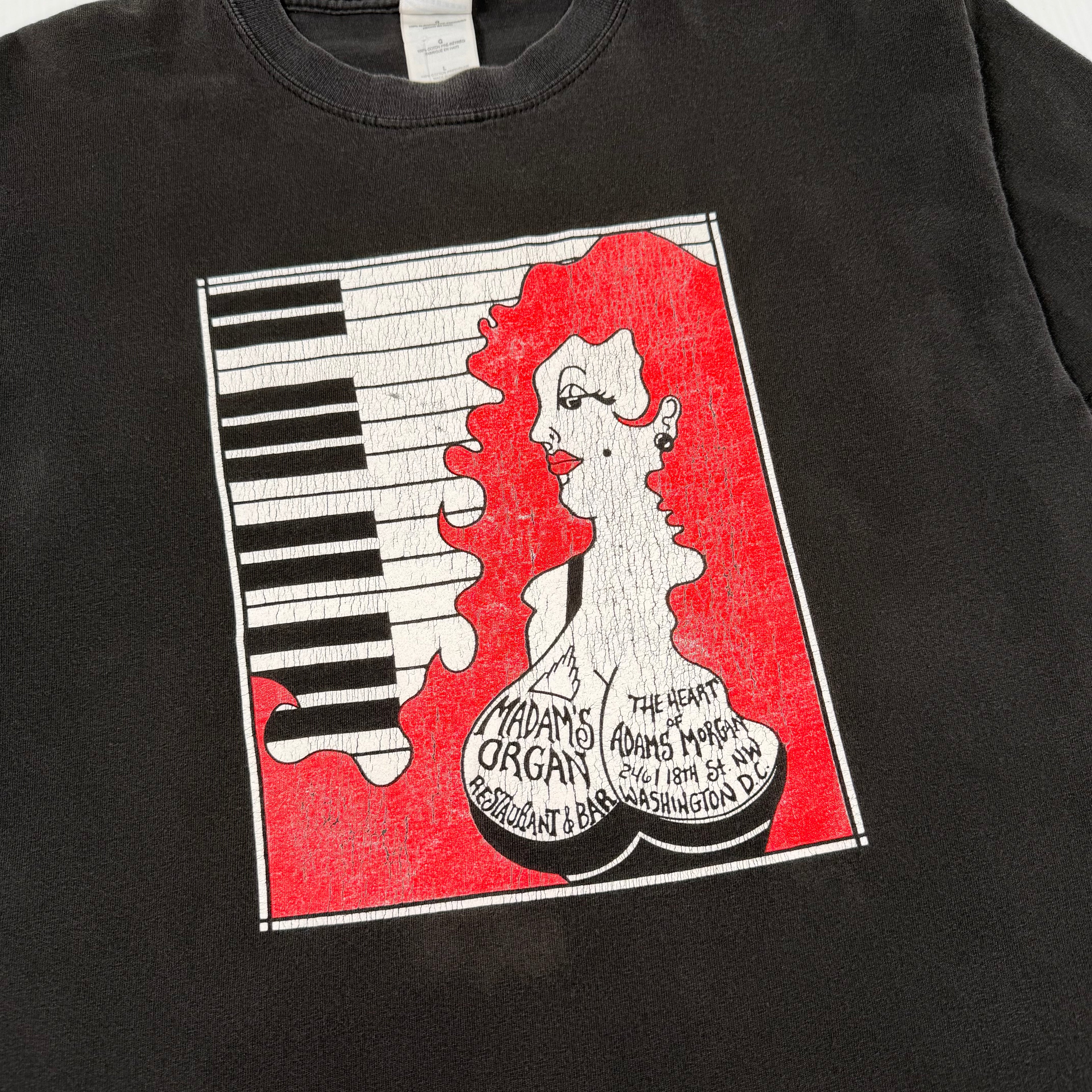 Vintage Madam's Restaurant Graphic Tee L