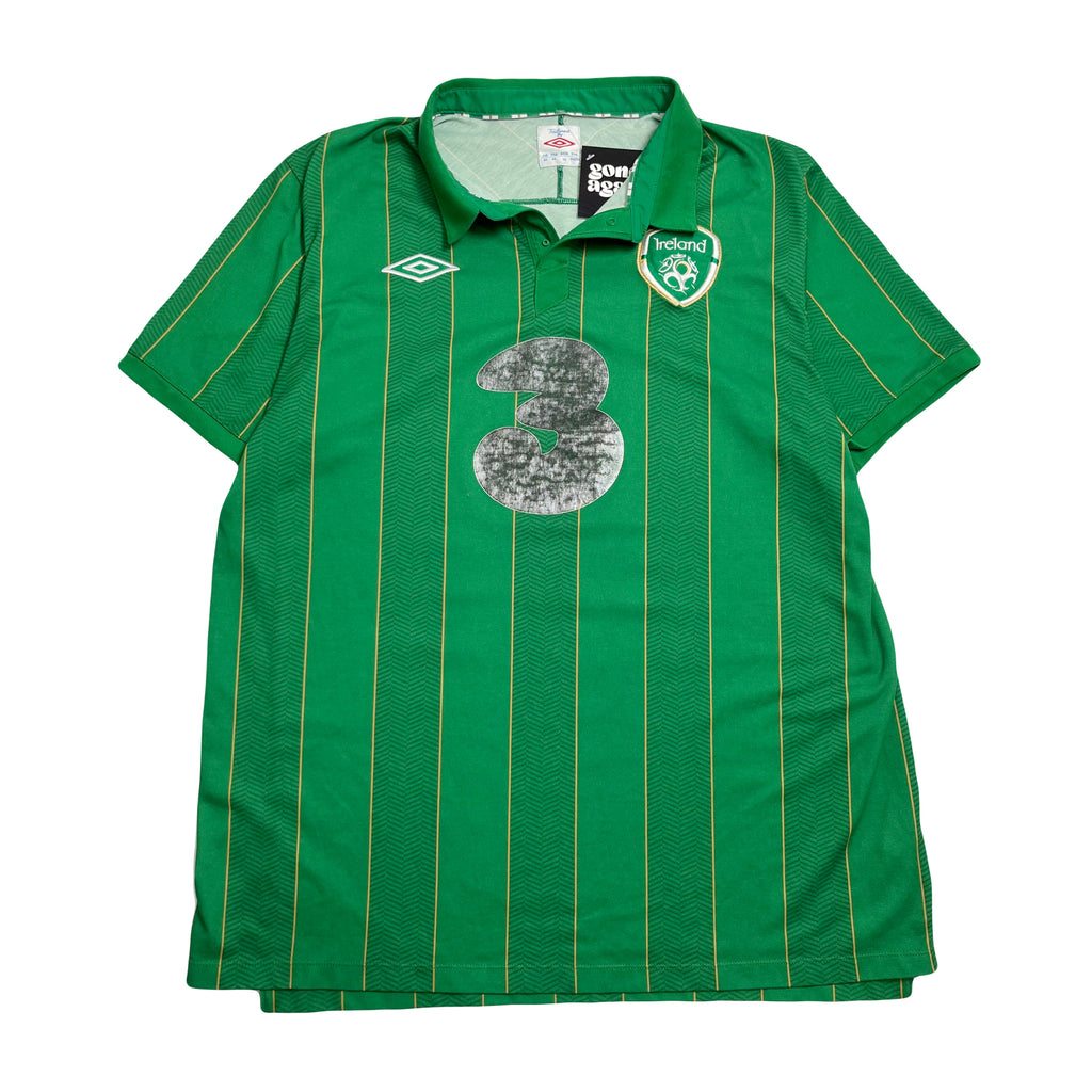 2021 Umbro Ireland Retro Football Kit L