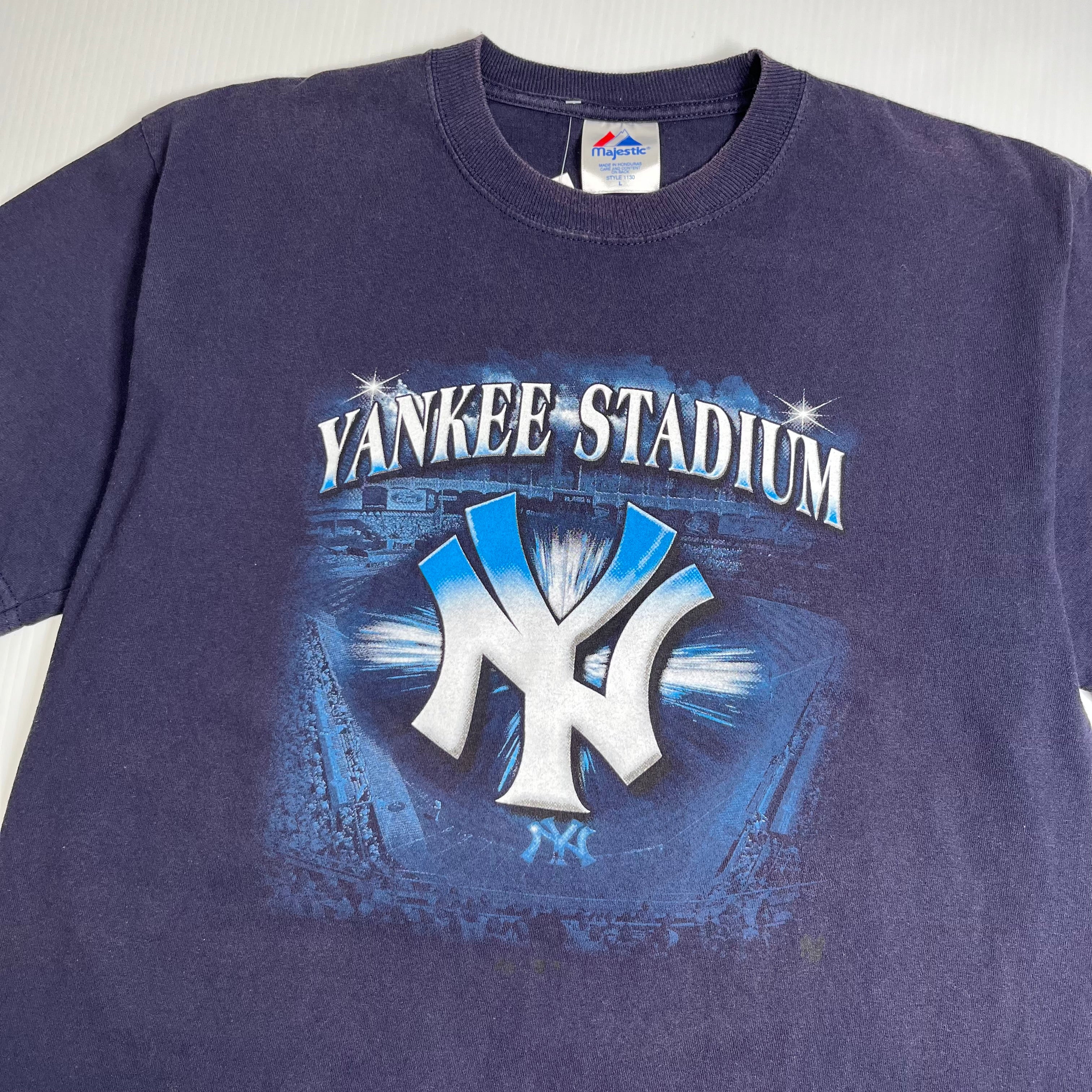 Vintage New York Yankees Stadium Tee L