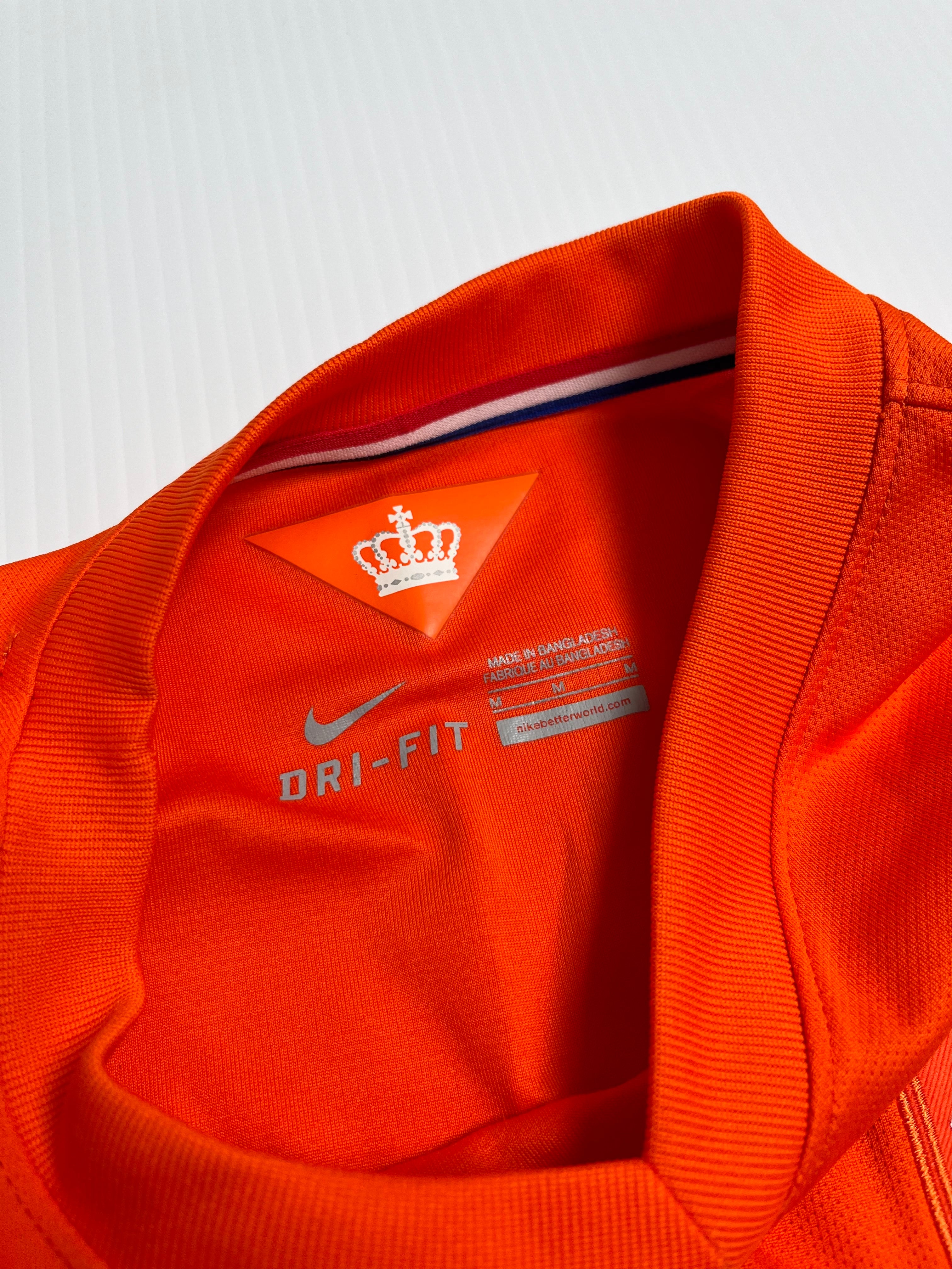 2014 Nike Netherlands Home Kit M