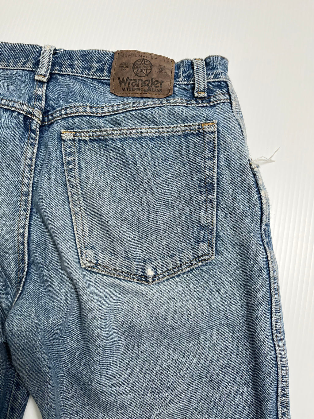Vintage Wrangler Medium Wash Denim 30