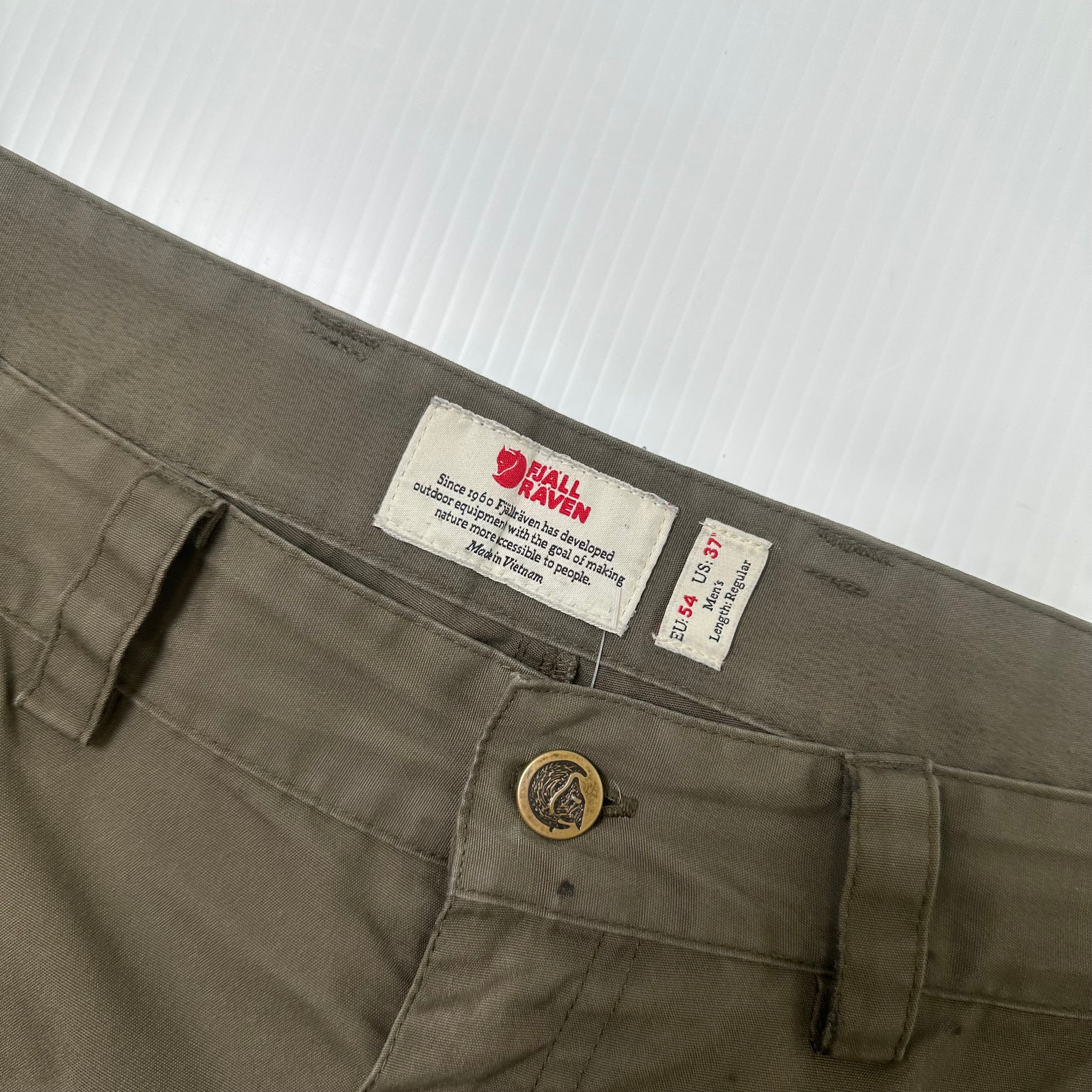 Fjallraven G-1000 Technical Cargo Shorts 37