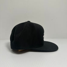 Load image into Gallery viewer, Stüssy Embroidered Logo Snapback Hat
