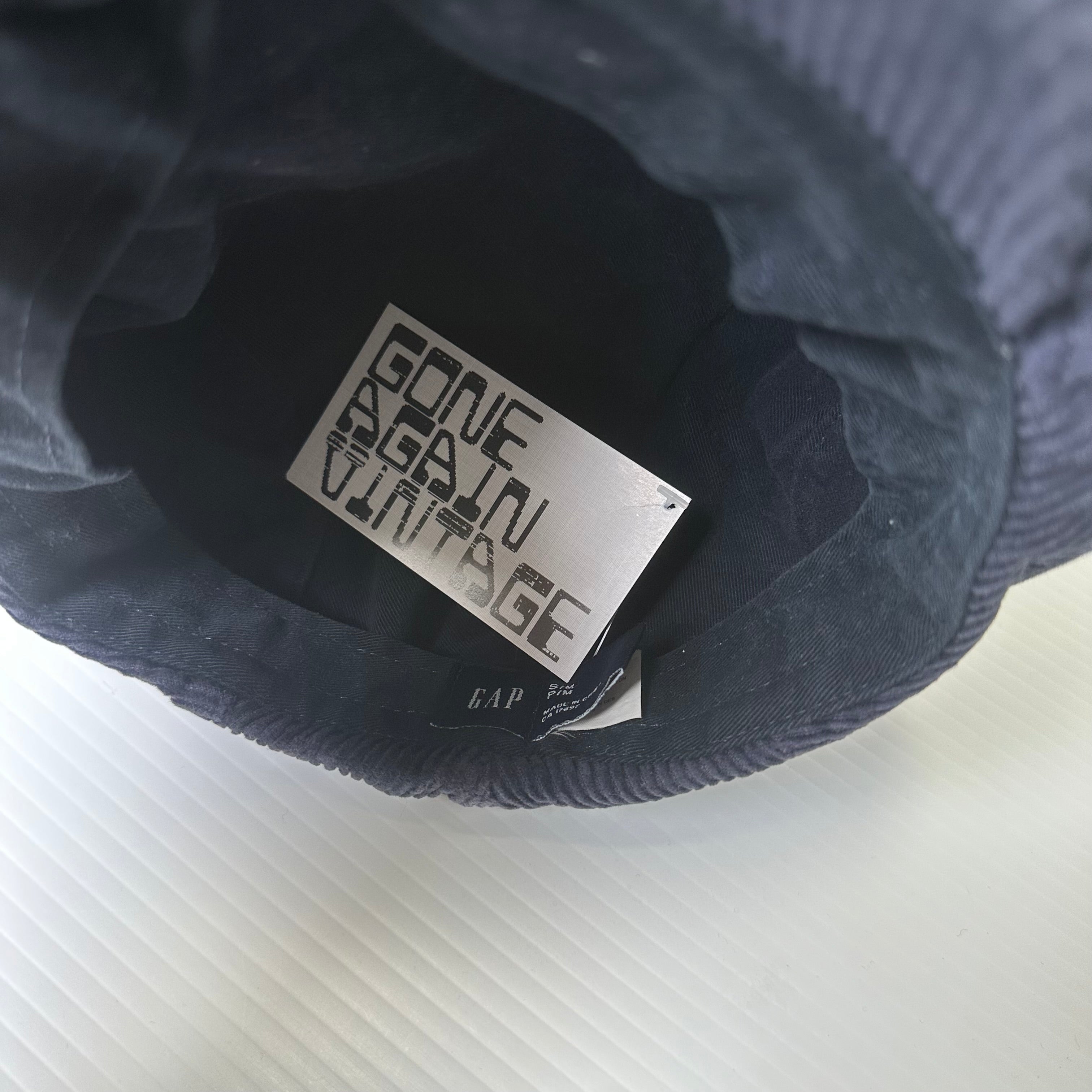 GAP Corduroy Newsboy Flat Cap S/M