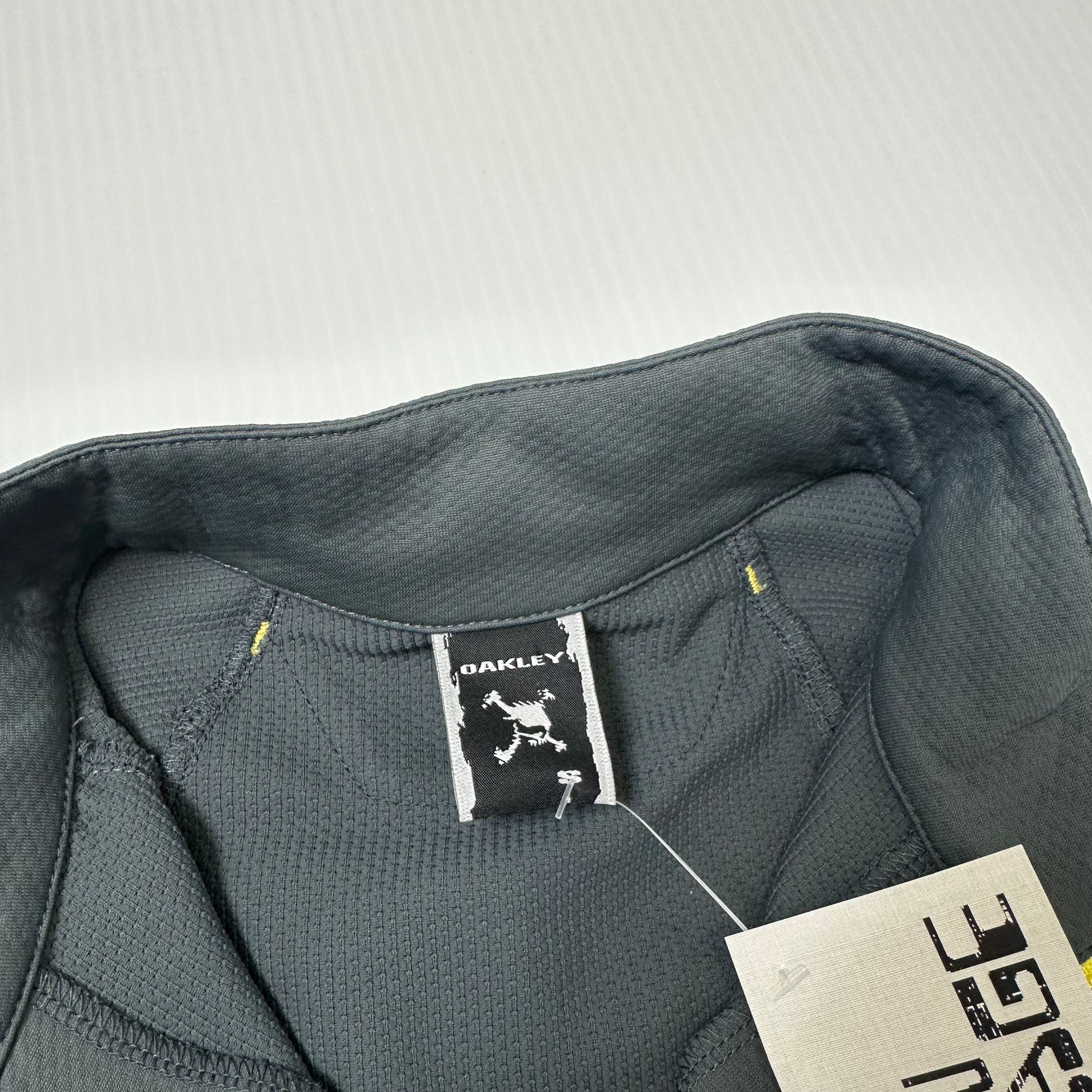 Y2K Oakley 1/4 Zip Light Pullover S