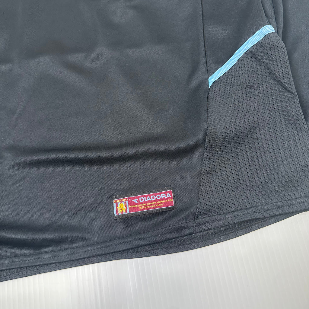 2003-04 Diadora Aston Villa Longsleeve Goalkeeper Kit L