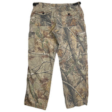 Load image into Gallery viewer, Real Tree AP Cargo Pants 38
