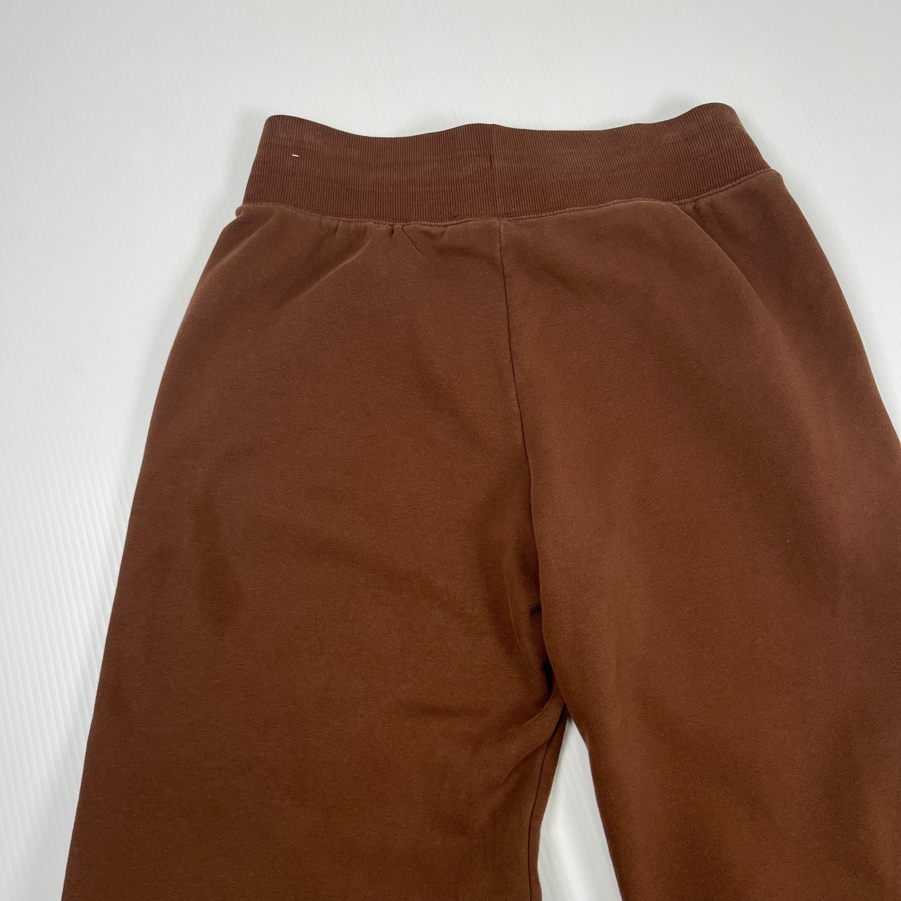 Nike Mini Swoosh Wide Leg Sweatpants M