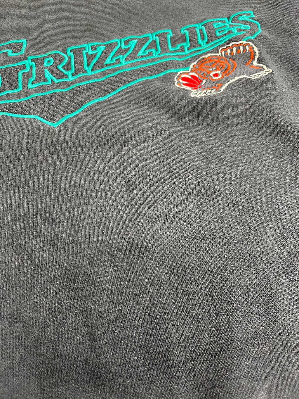 Vintage Pro Player Vancouver Grizzlies Script Crewneck L