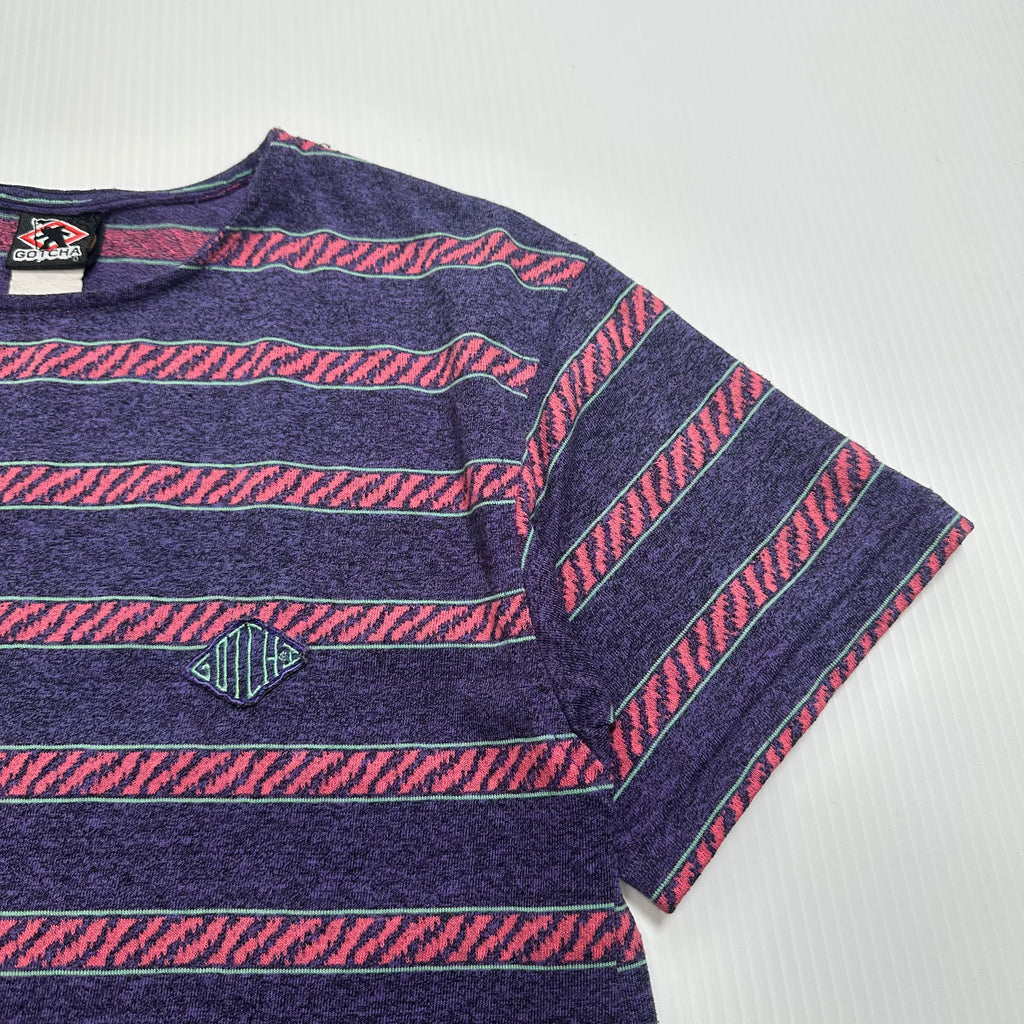 Vintage Gotcha Striped Pattern Tee S