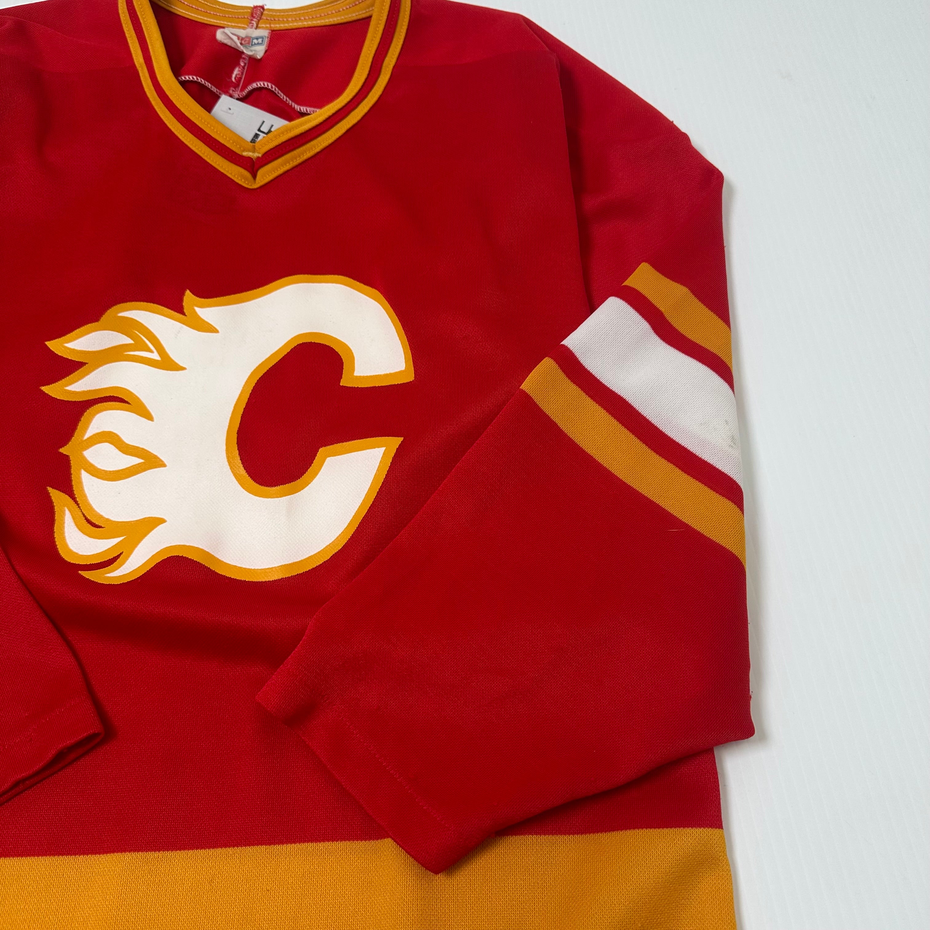 Vintage CCM Calgary Flames NHL Hockey Jersey S